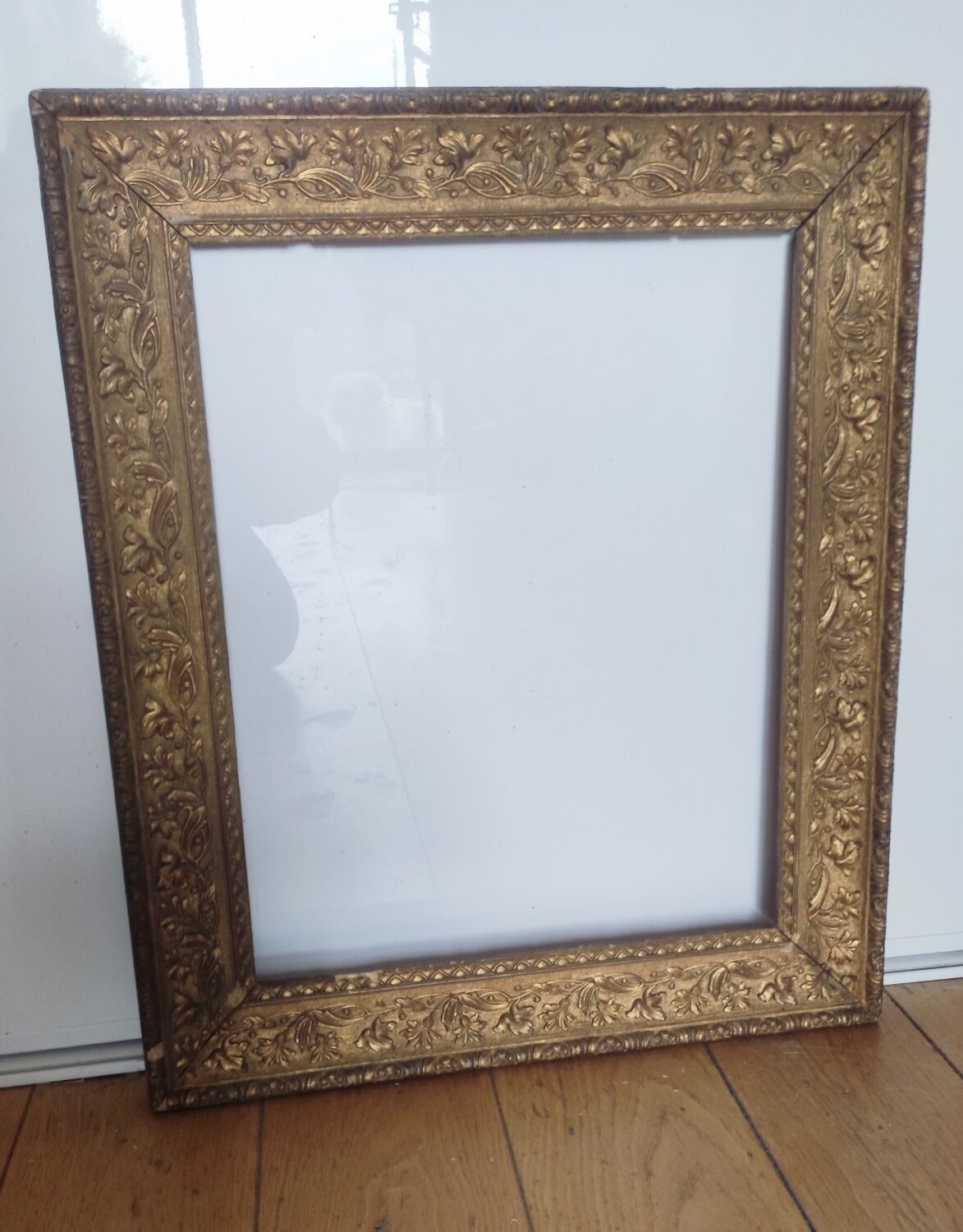 Old frame montparnasse 64x54 cm