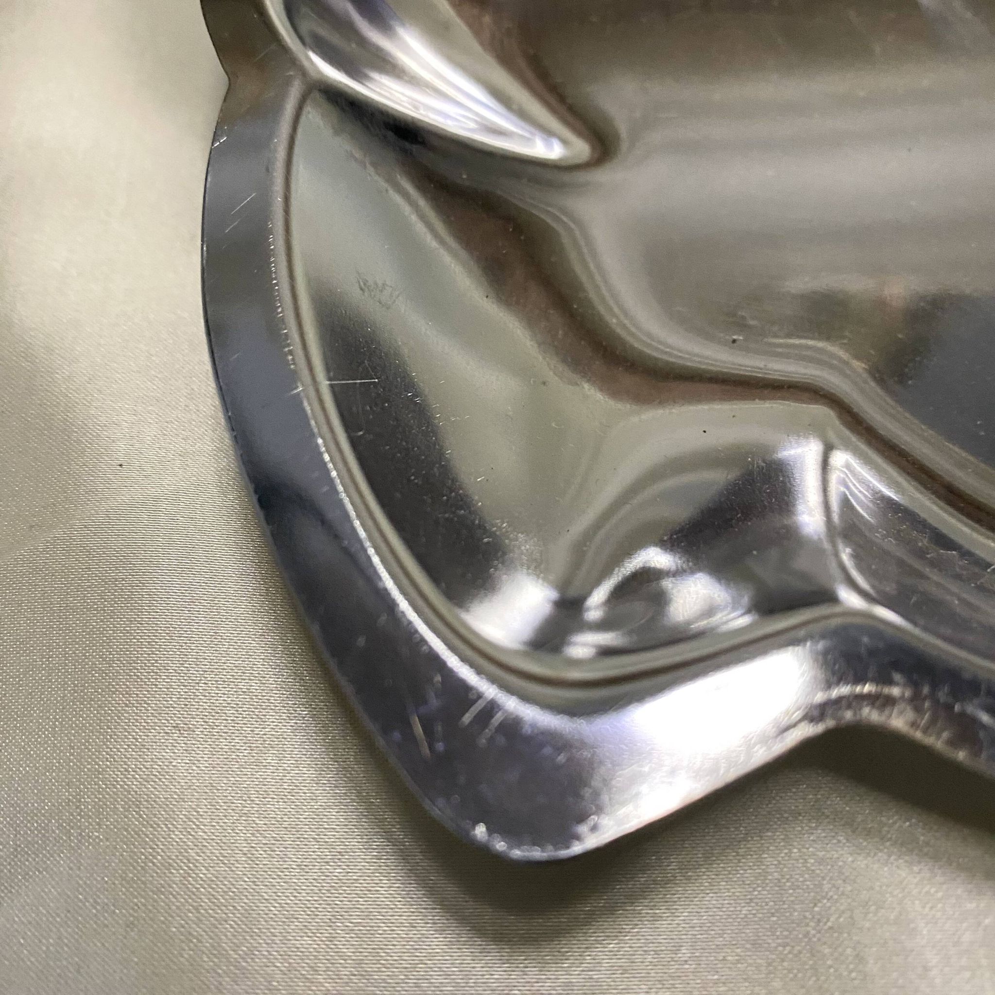 Plat inox forme feuille