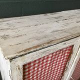 White country buffet