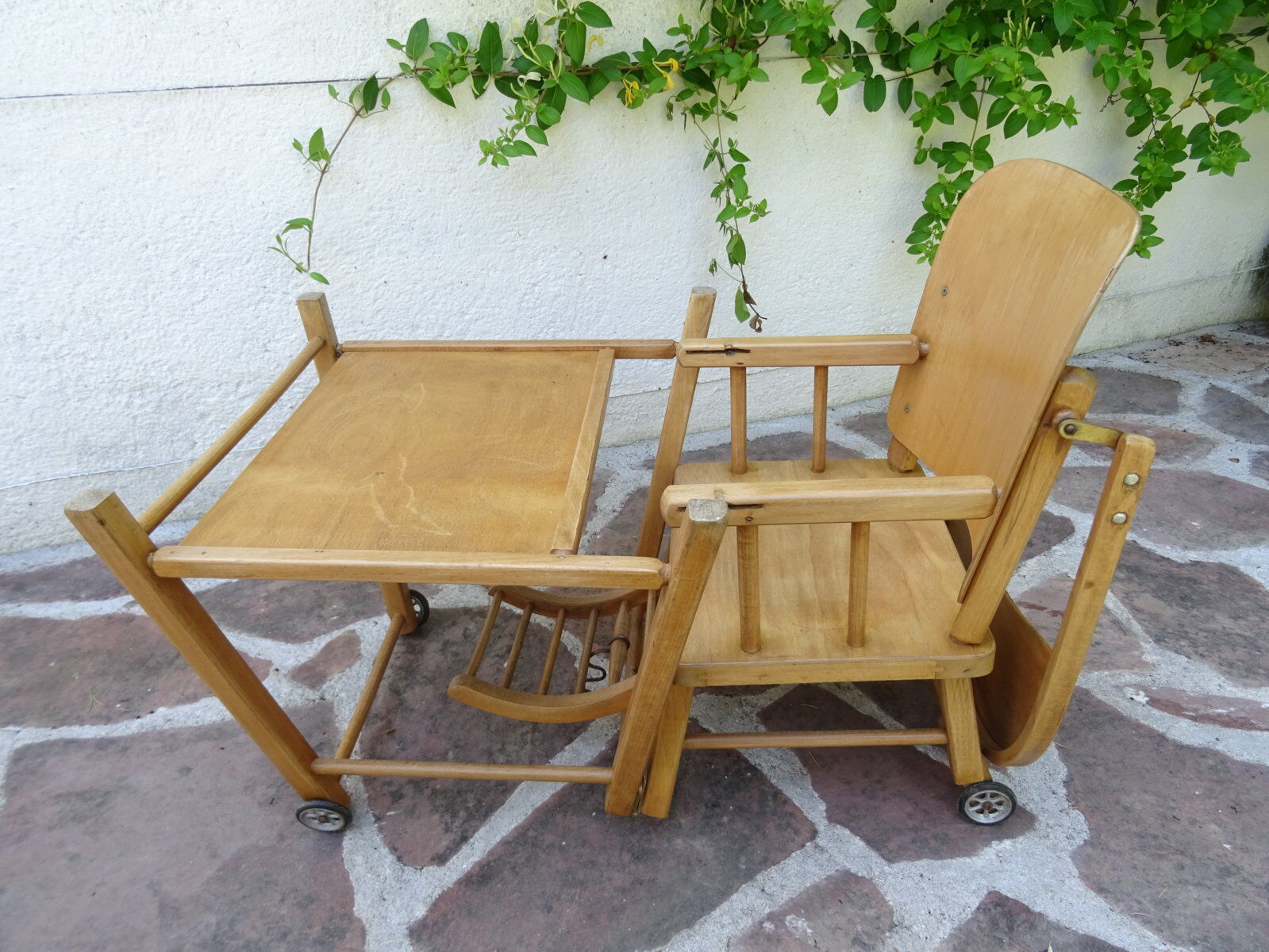 Chaise haute bébé Baumann