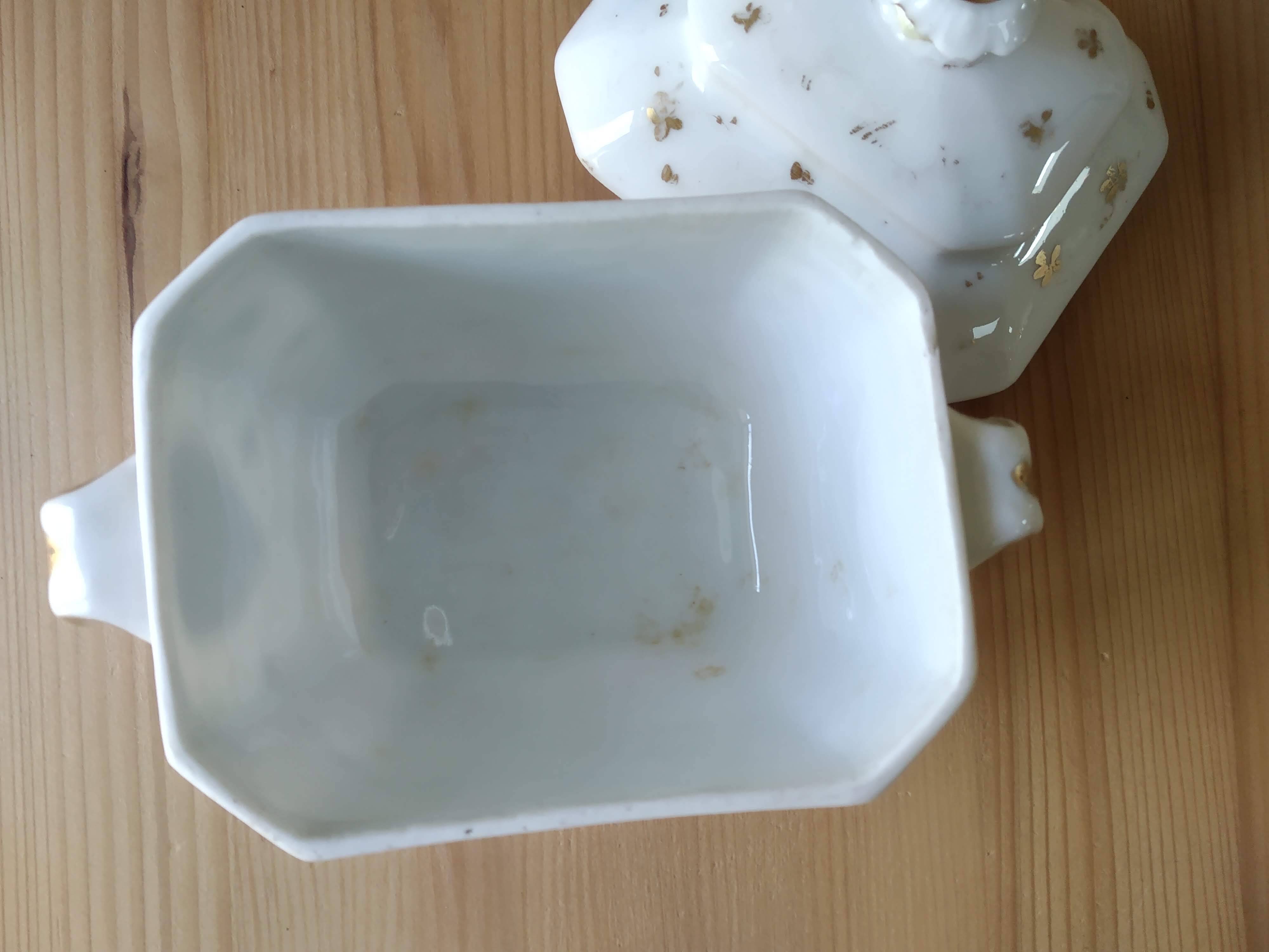 Coffee cups and sugar bowl, Old Paris Empire porcelain, Vve BARES