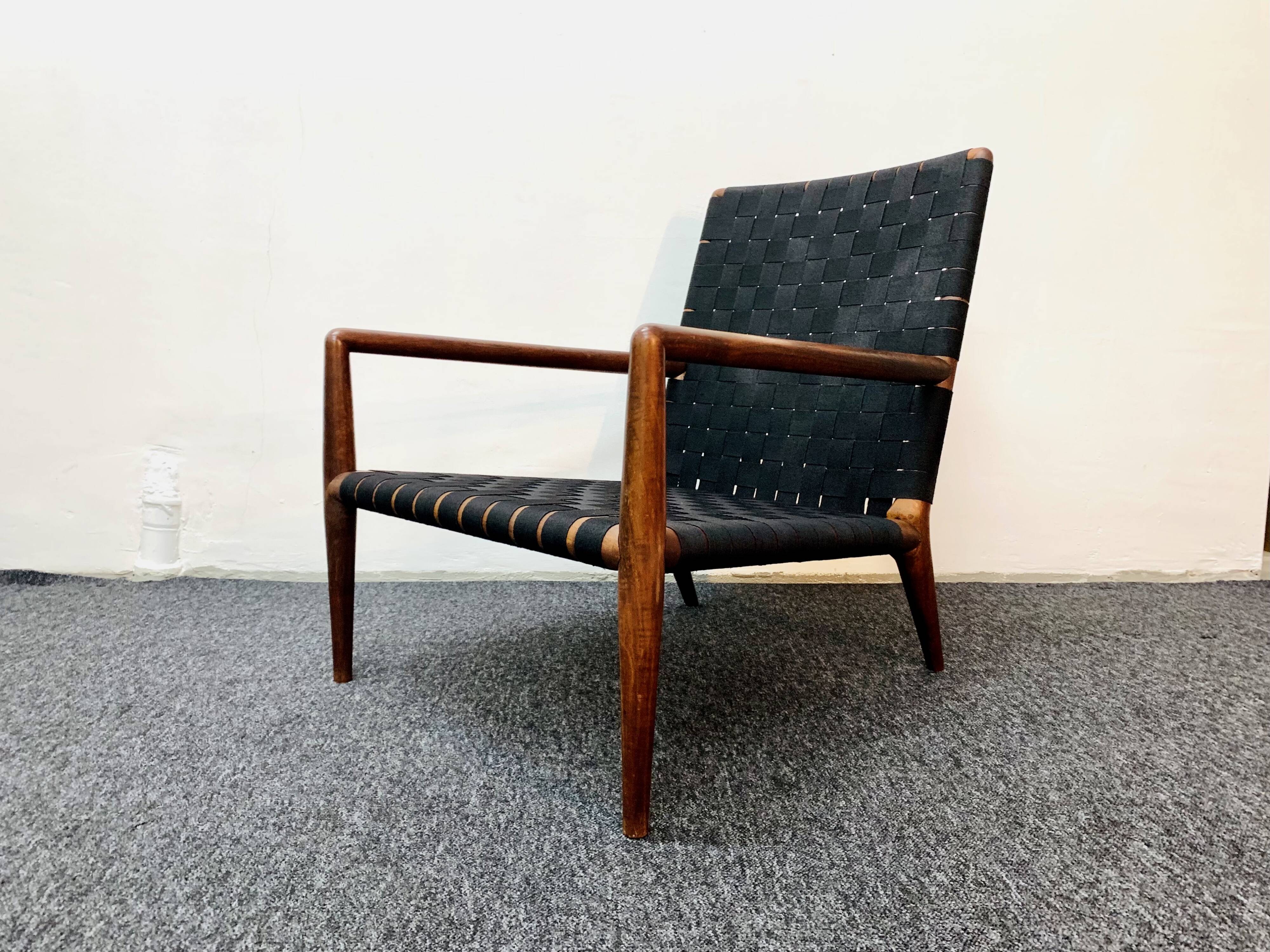 Set of 2 Walnut Lounge Chairs by T.H. Robsjohn-Gibbings for Widdicomb