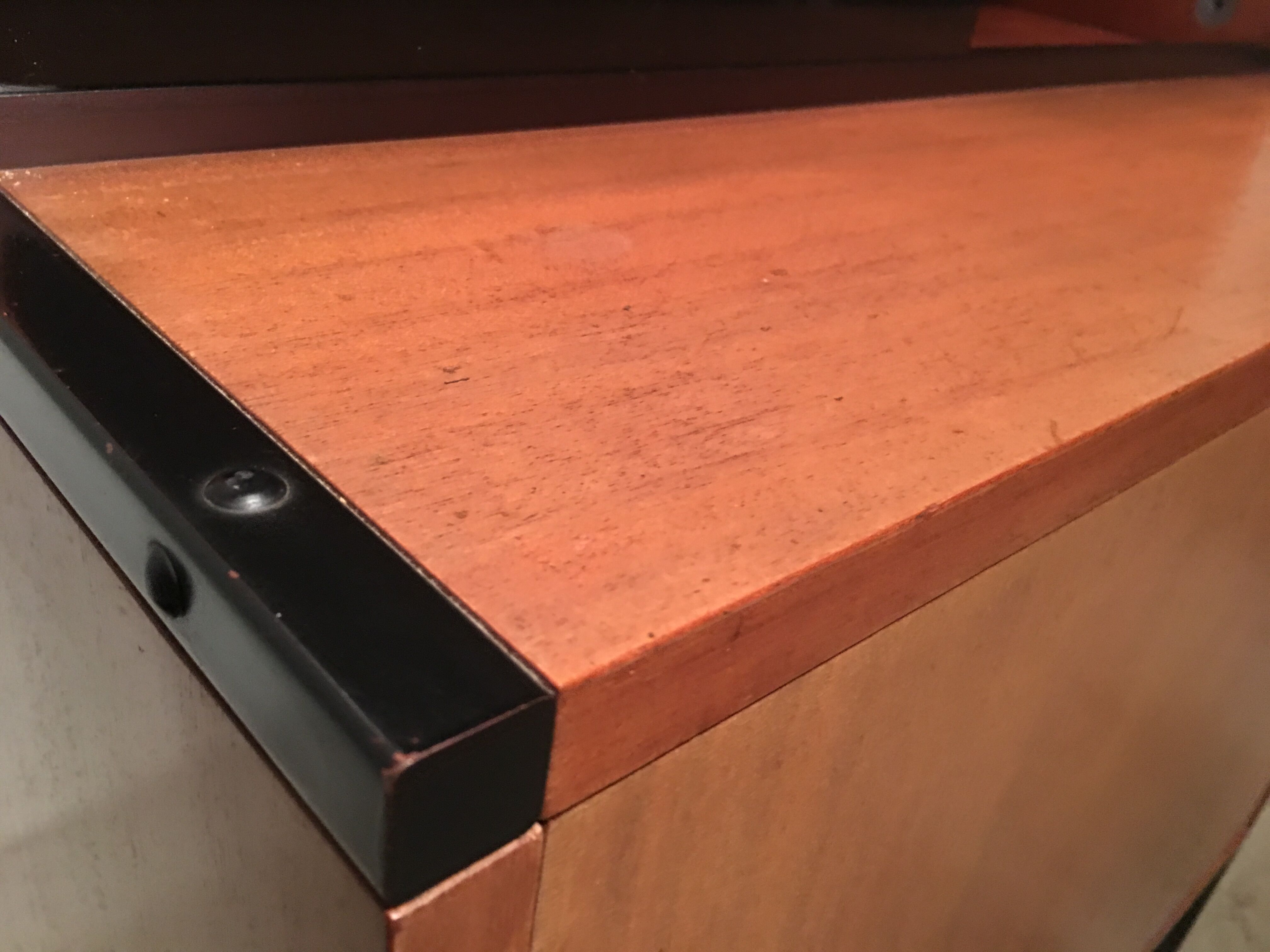 Furniture showcase Minvielle library