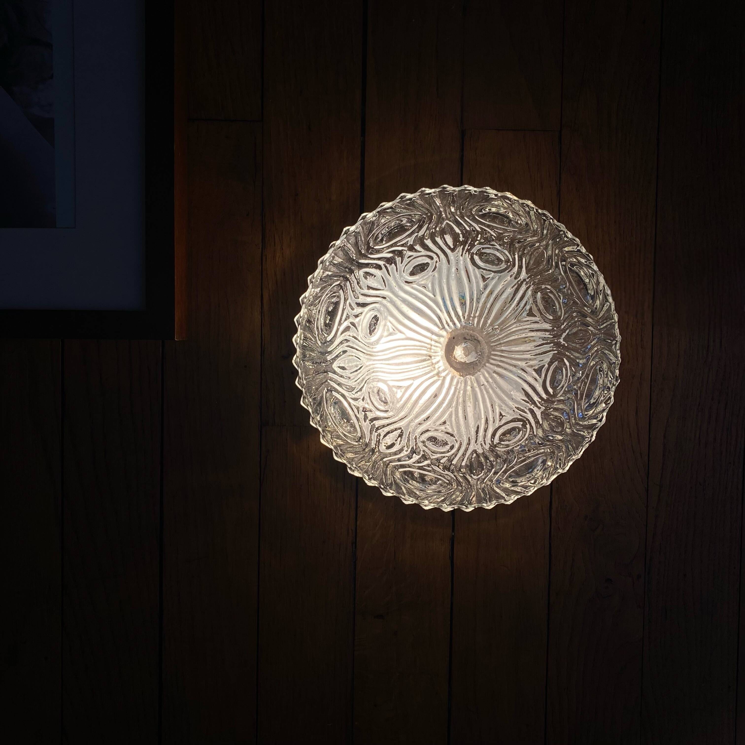 Petite applique murale plafonnier verre épais 1970 1980