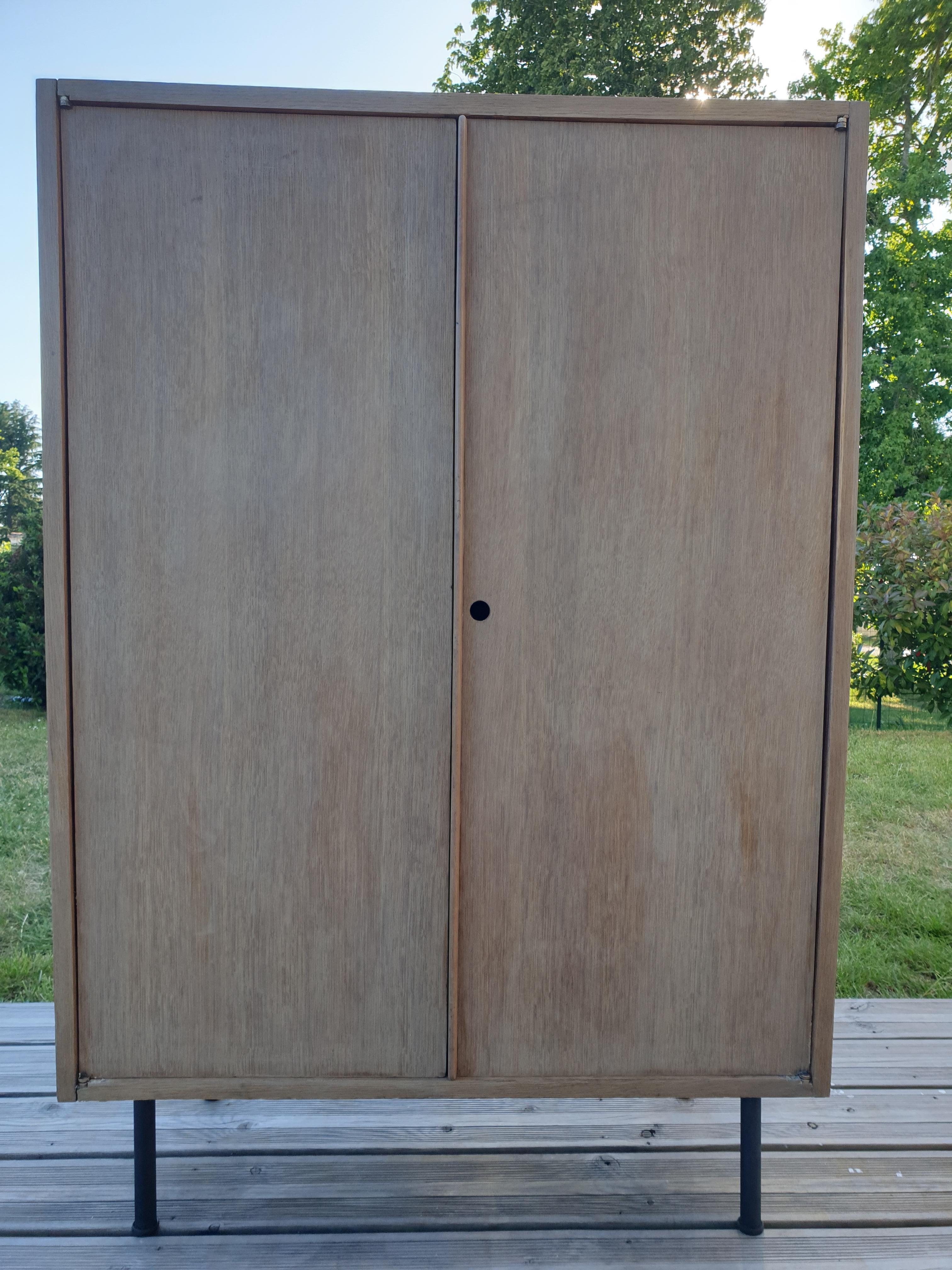 Scandinavian library 1960