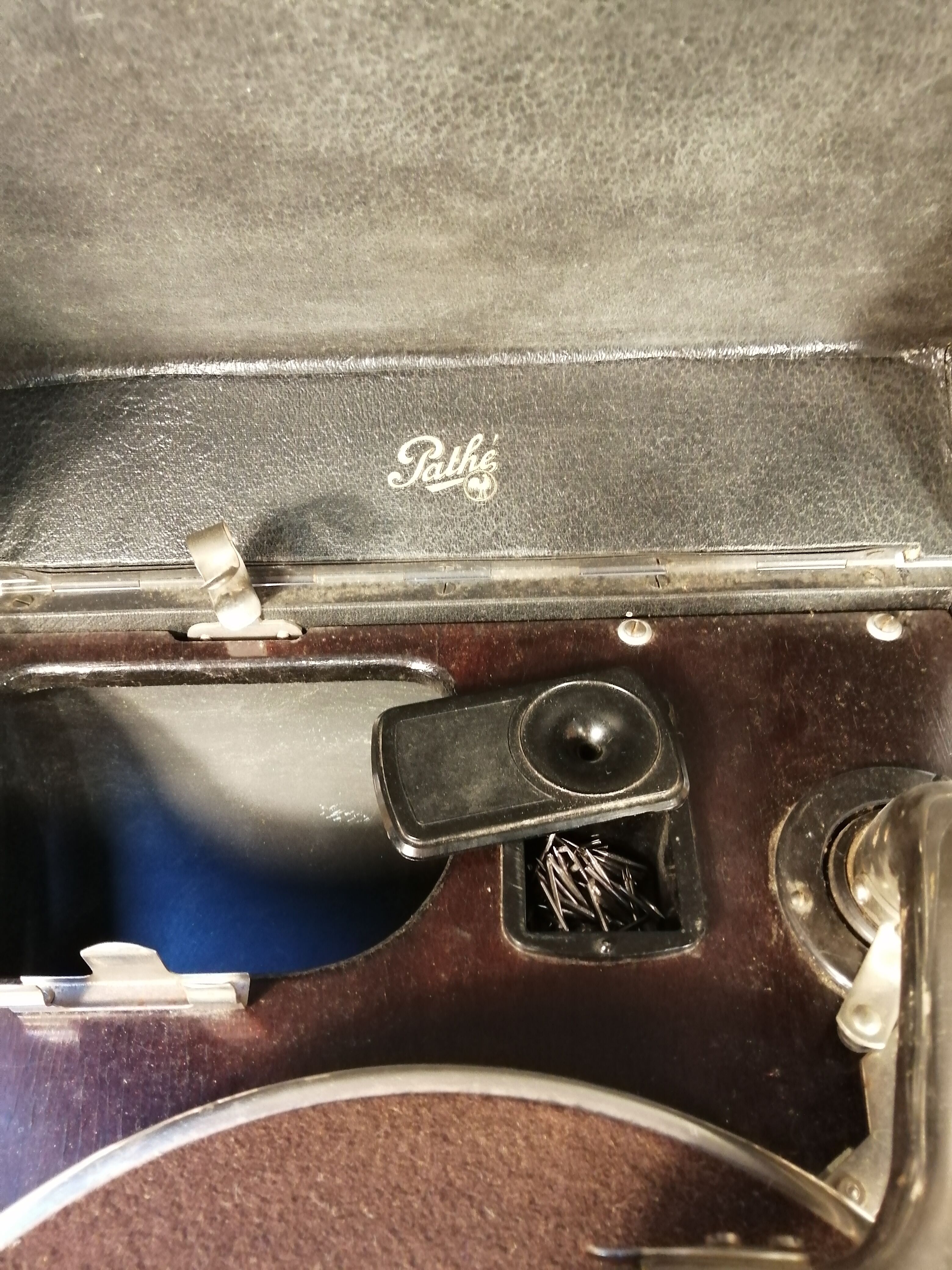 Pathé Portable Gramophone-Phonograph - Vintage