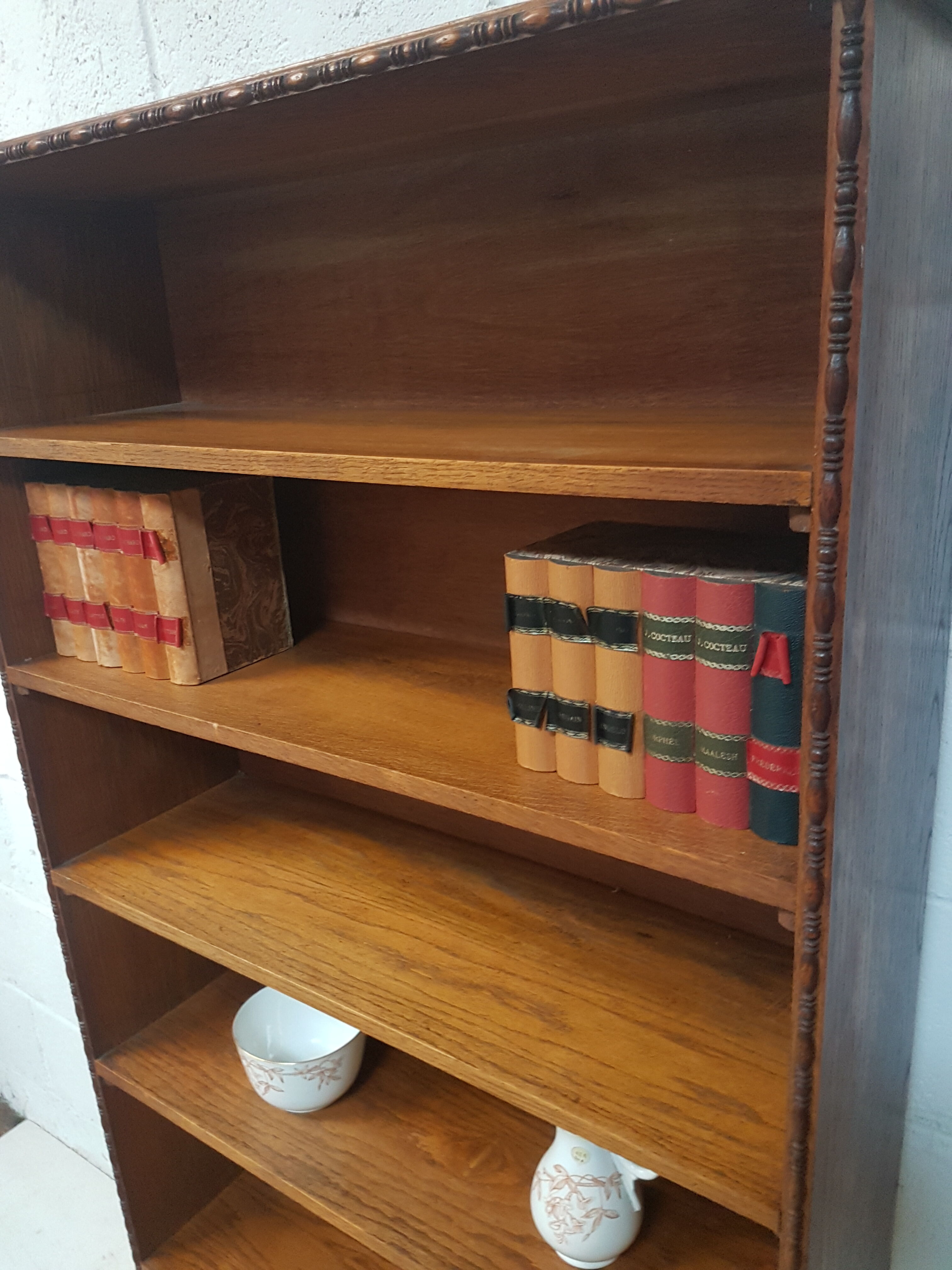 Library shelf
