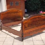 Bed in solid walnut and very old walnut burl