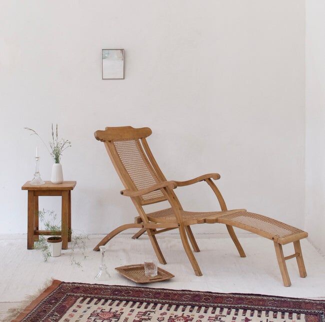 Chaise longue bois et cannage