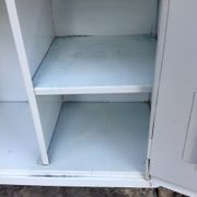 Armoire de toilette en métal blanc 1950
