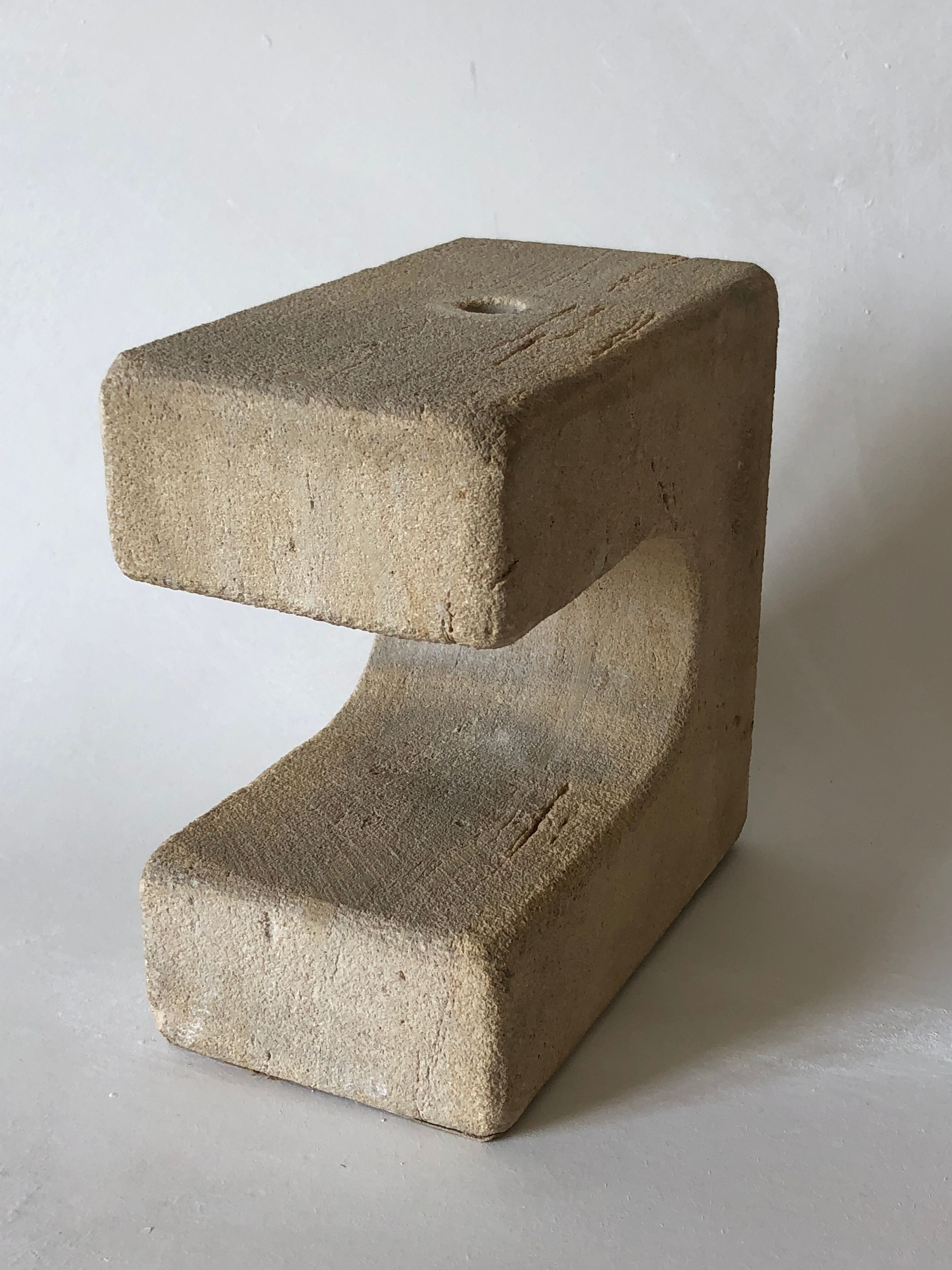 Light stone "Albert Tormos"