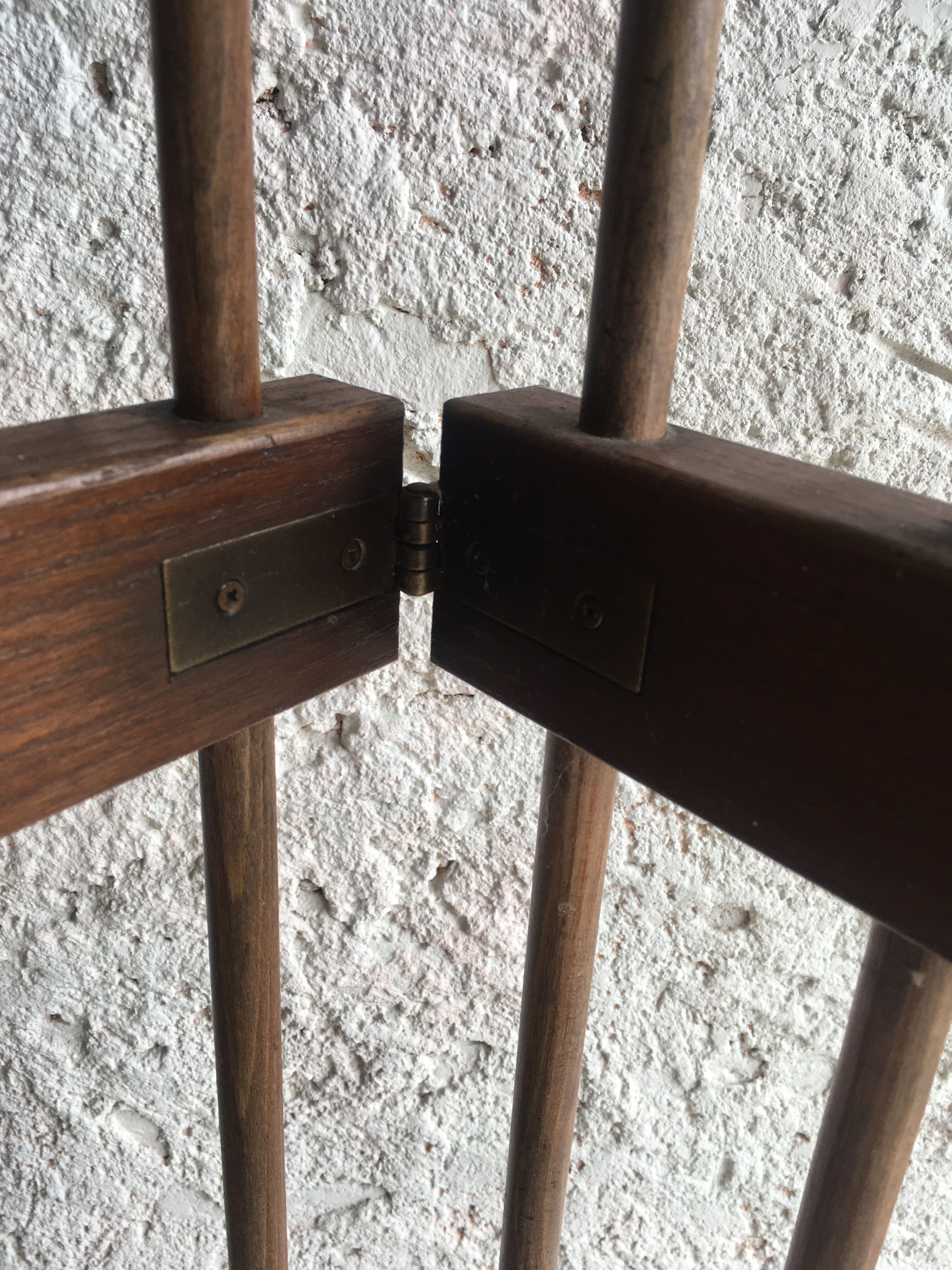 Wooden screen