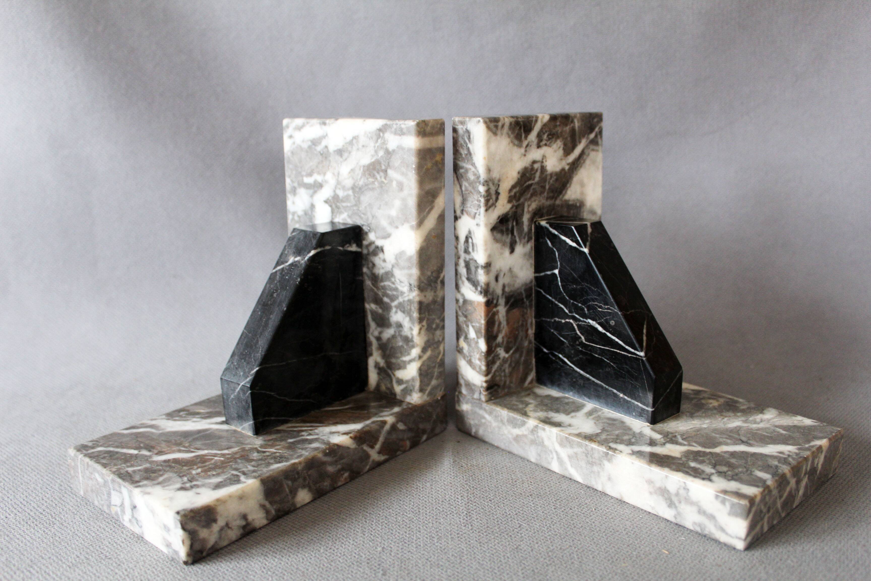 Set of 2 vintage Art Deco bookends in grey, black, and white marble