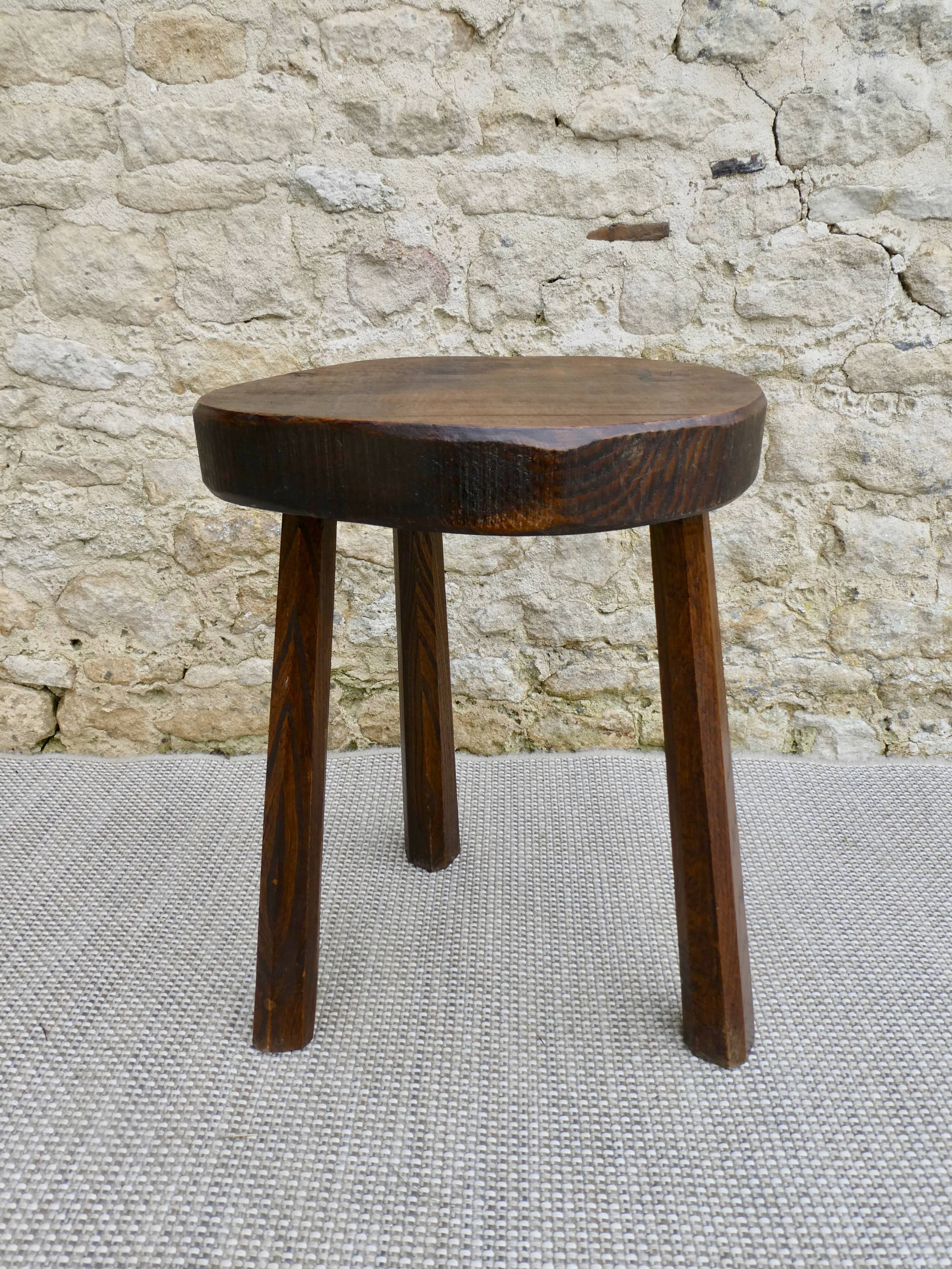 Tripod stool in raw wood