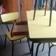 Ensemble vintage en formica jaune : table + 4 chaises+ 1 tabouret 1960/70