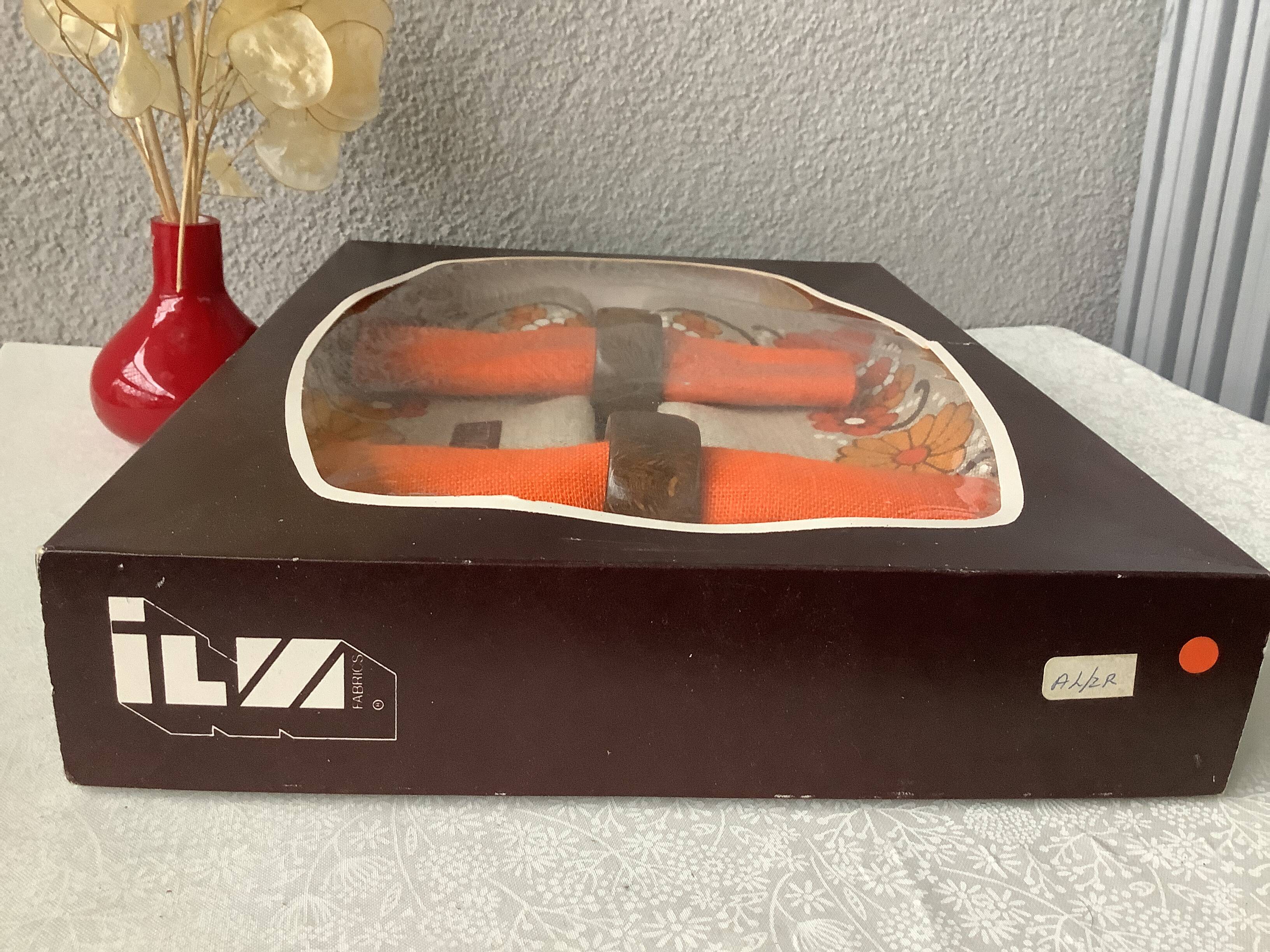 70's Tête à Tête Placemats - Vintage Box