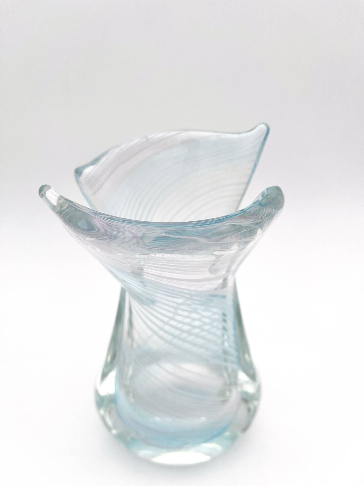 Vase Sculpture Murano Zanfirico Filigree Sommerso Blue Pink White