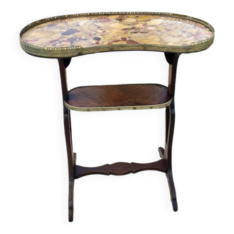 Small Louis XVI style kidney-shaped mahogany pedestal table