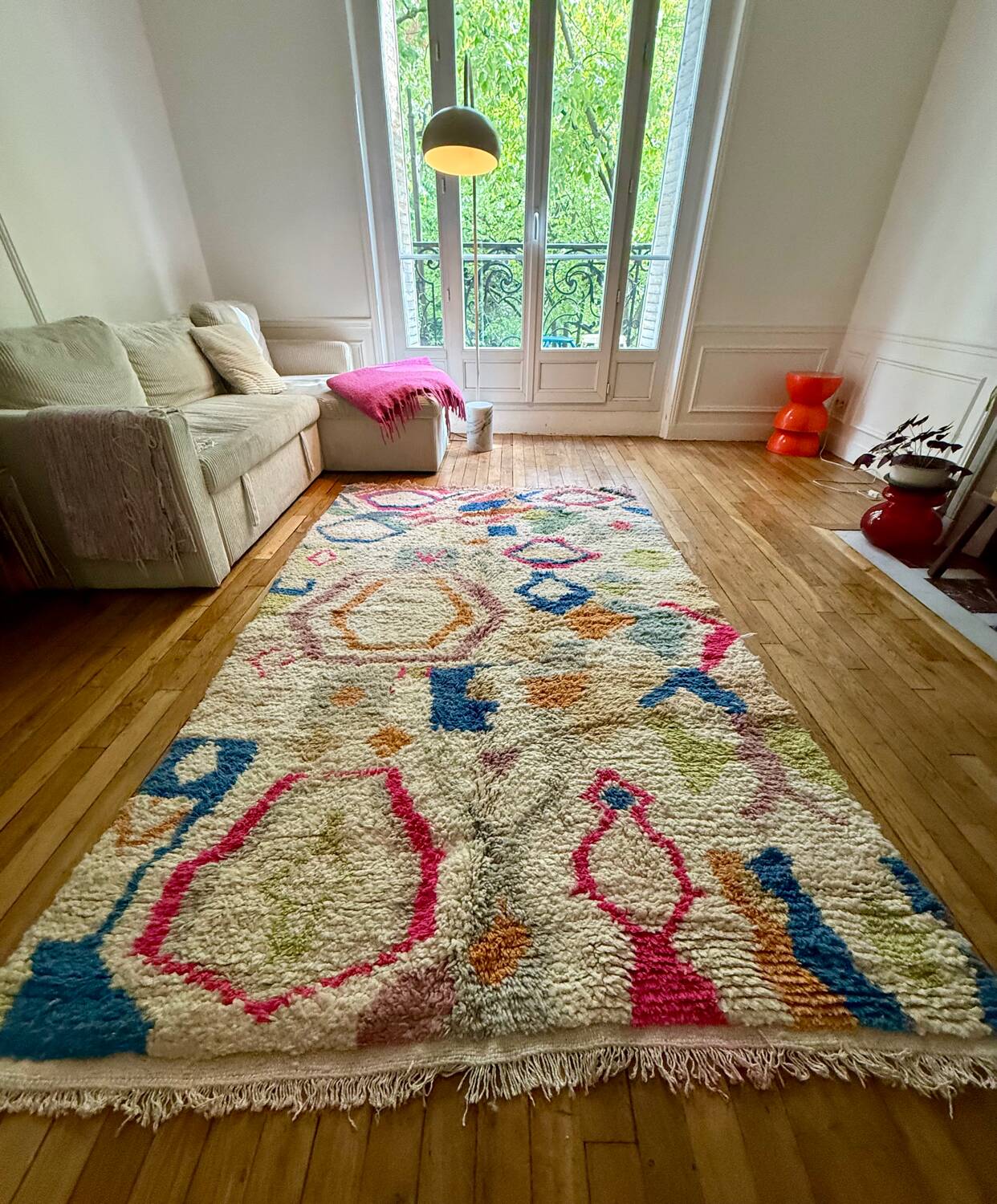 Moroccan Berber rug 150 x 250