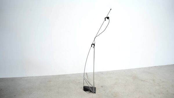 Lampadaire ''Bluebell'' postmoderne par CP & PR Associati pour Fontana Arte