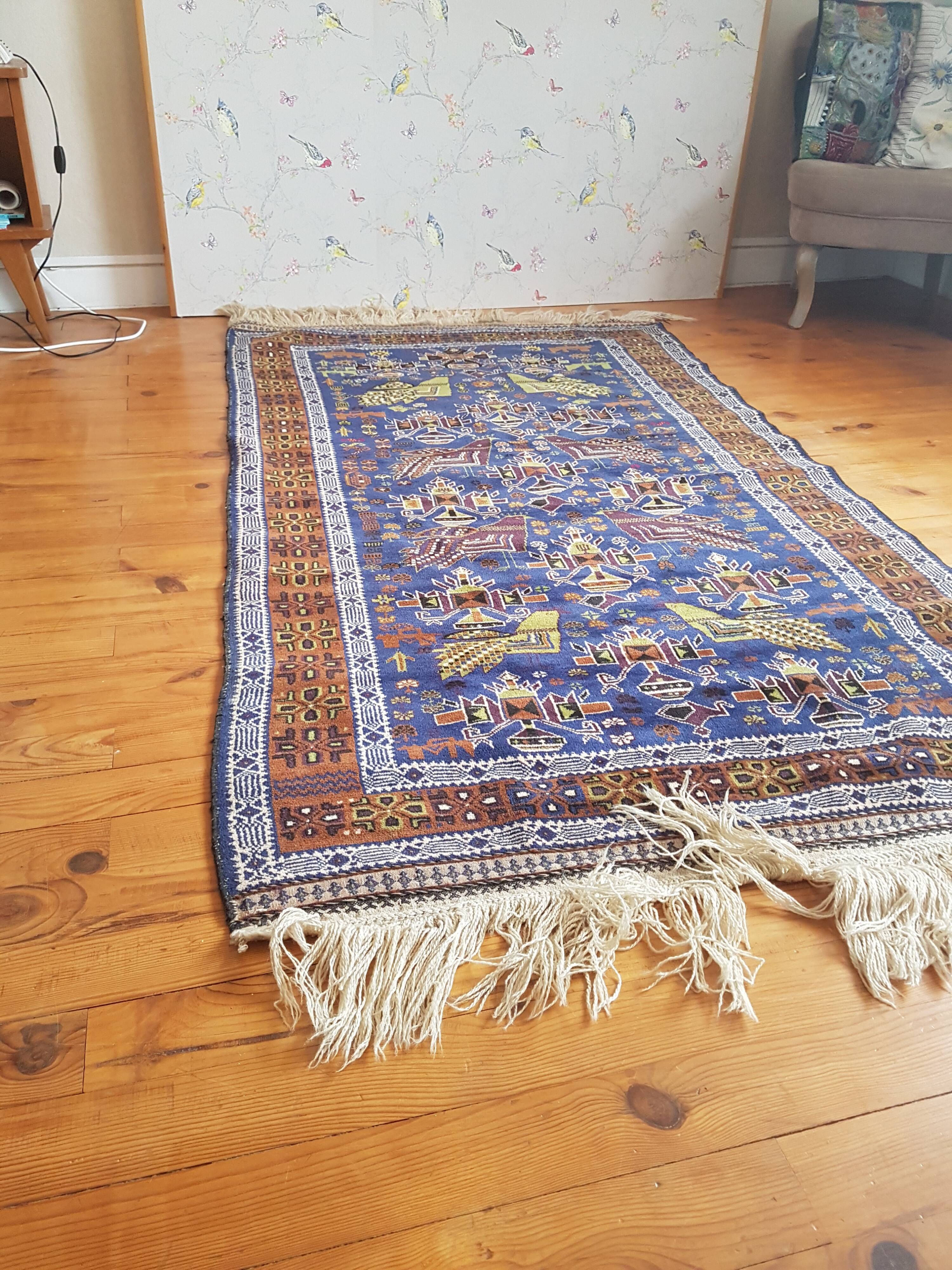 Handmade Persian rug, 100% wool, 113x219cm