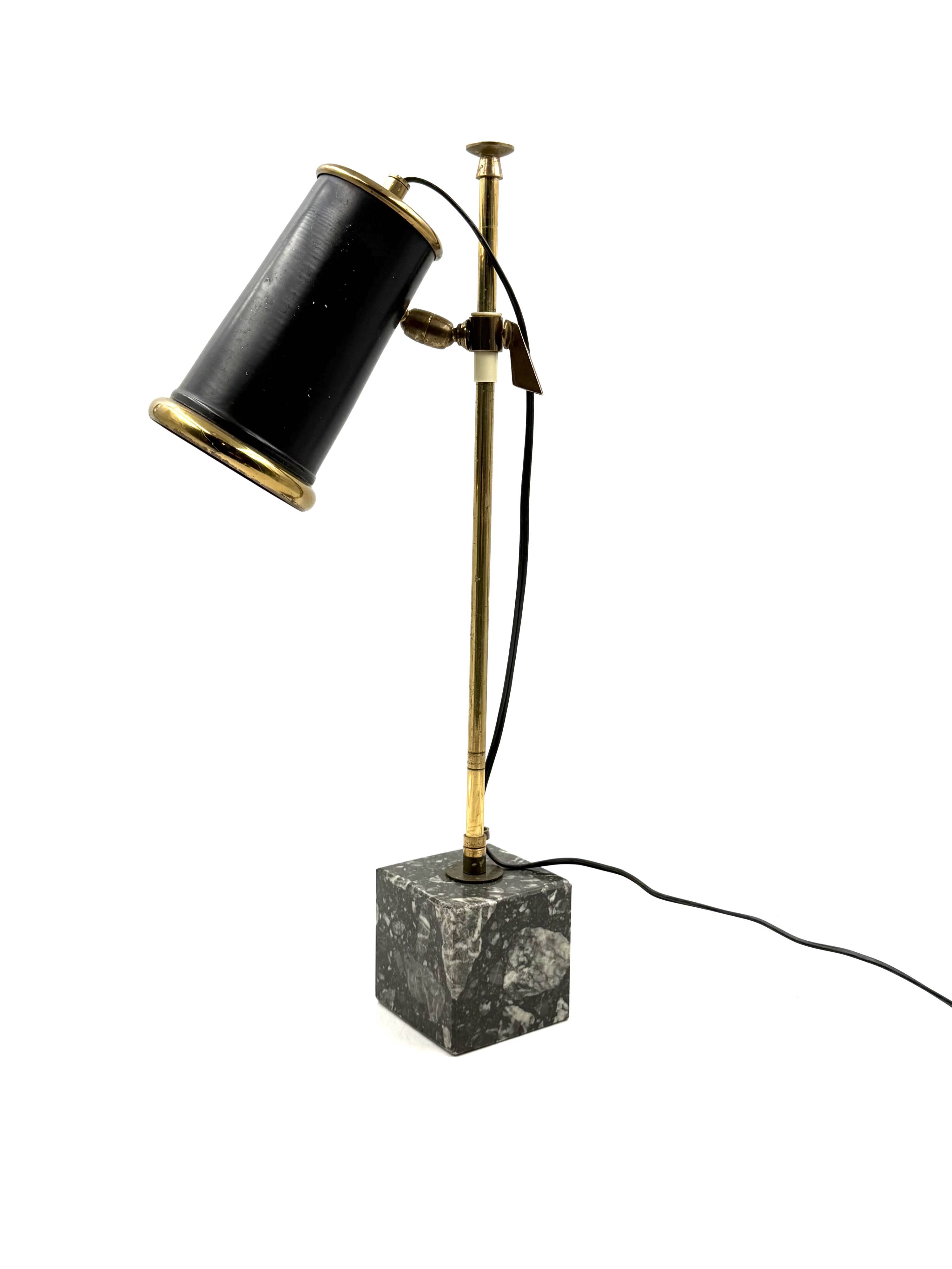 Mid-century modern table / desk lamp, Italy 1960s