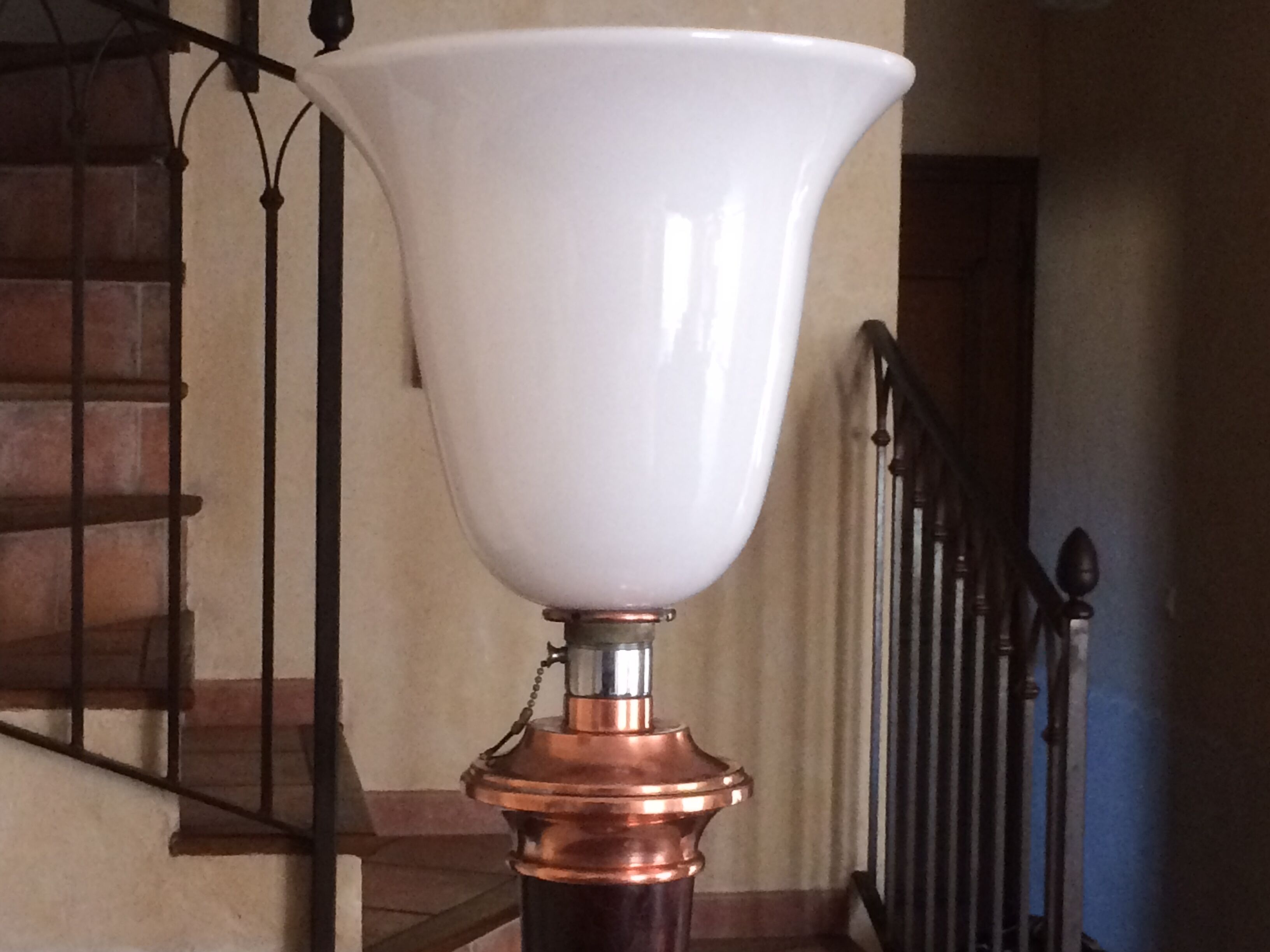 Mahogany and copper brass, Mazda Art deco lamp, 1930-40