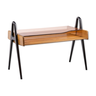 Table basse, en chêne blond, années 1950