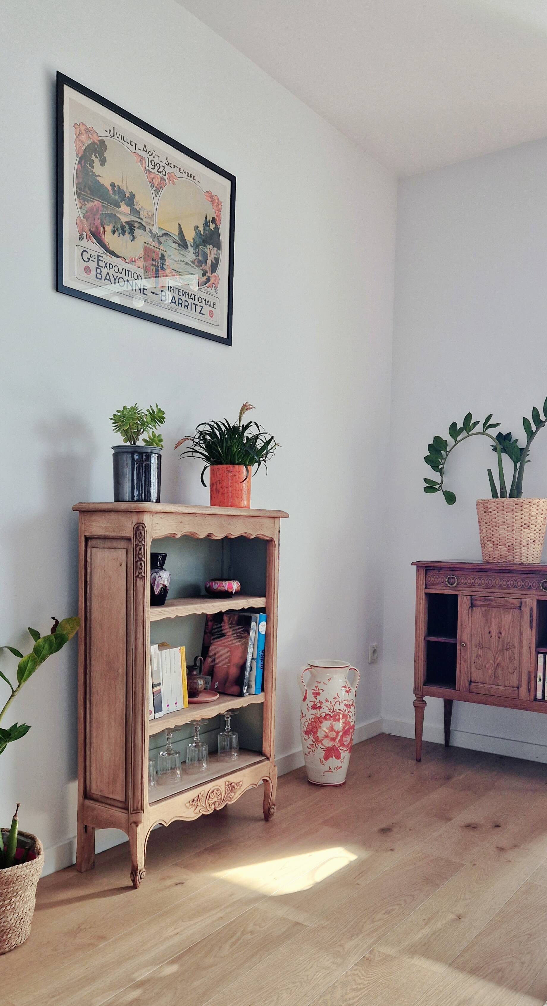 Bibus vintage oak bookcase