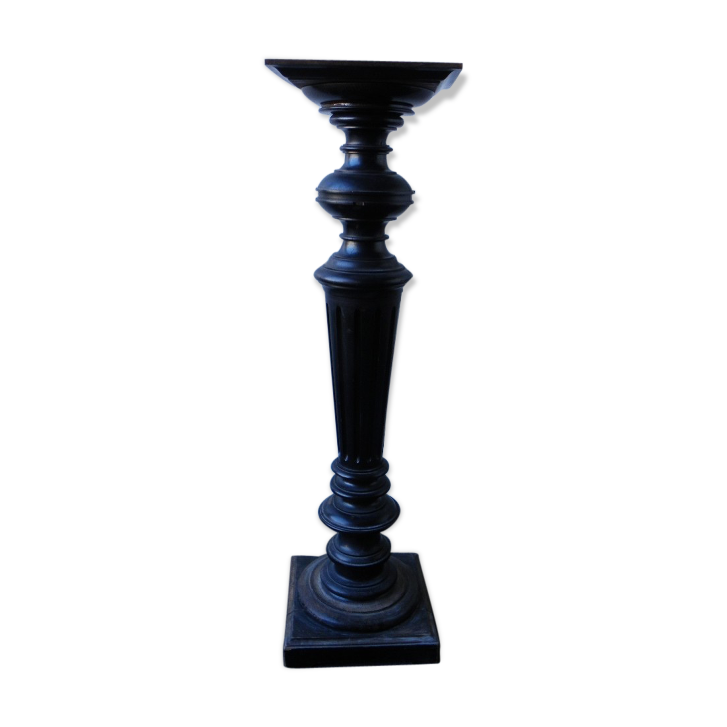 Wooden column