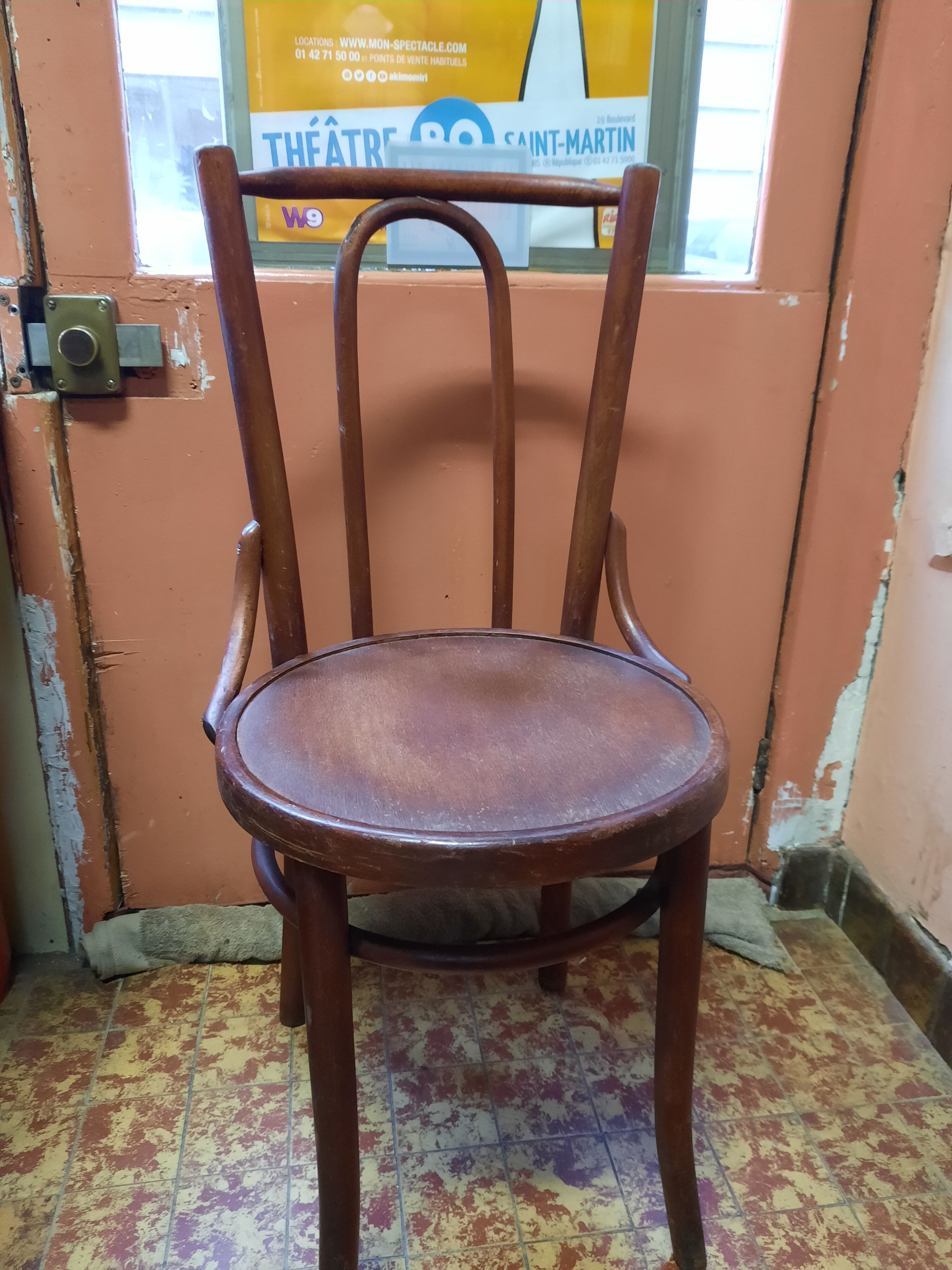 Chaise bistrot vintage