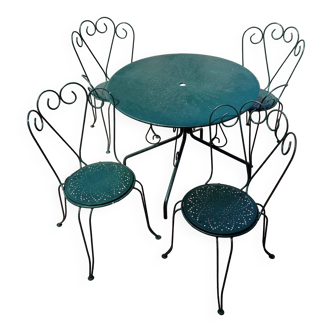 Green iron garden furniture (1 table + 4 chairs)