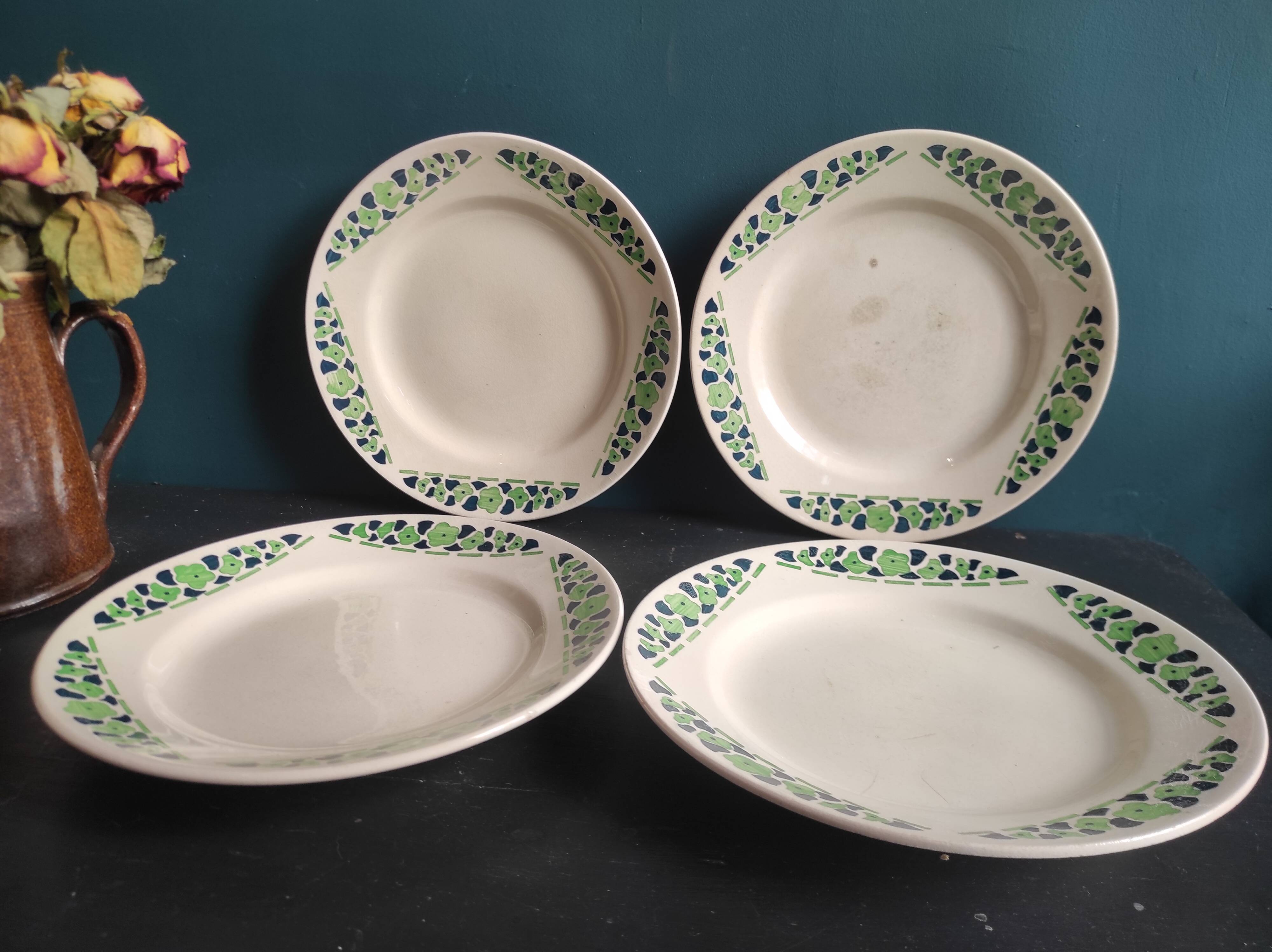 French vintage set of 4 plates, sauce boat and platter, from Longchamps, Cannes model