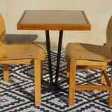 Light wood post-formed chairs, the 2.