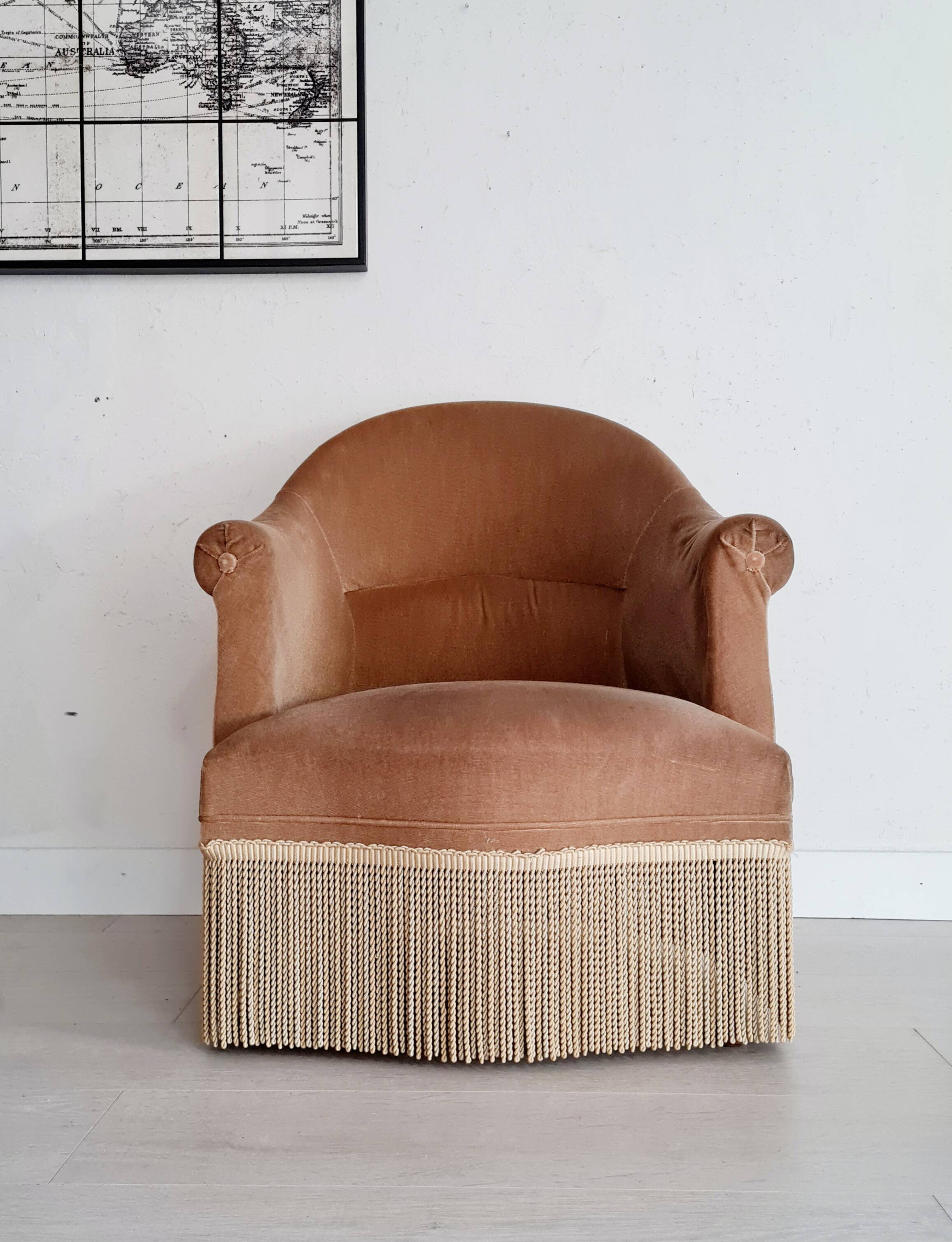 Fauteuil crapaud velours beige doré