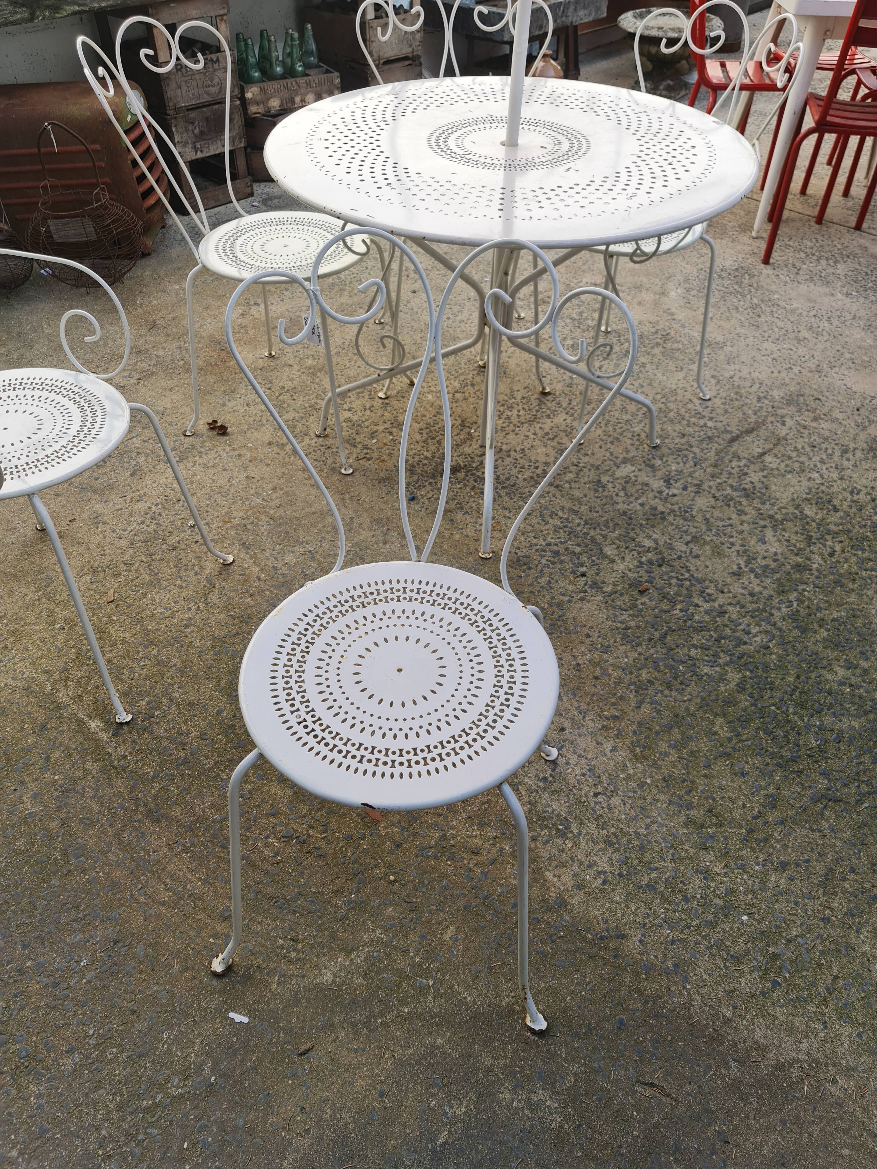 Salon de jardin fer forgé blanc