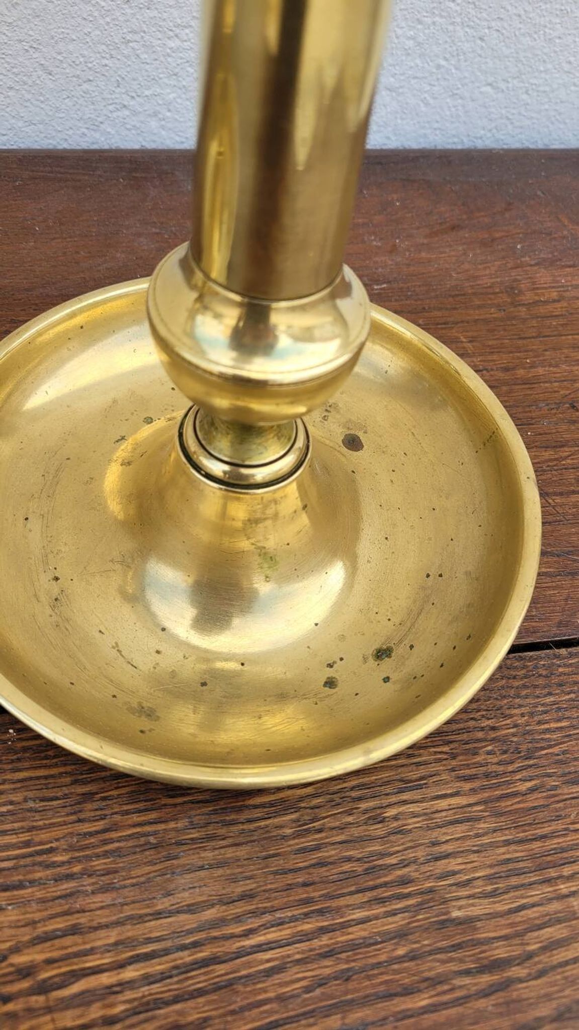 Paire de Bougeoirs Louis Philippe en laiton 1900s