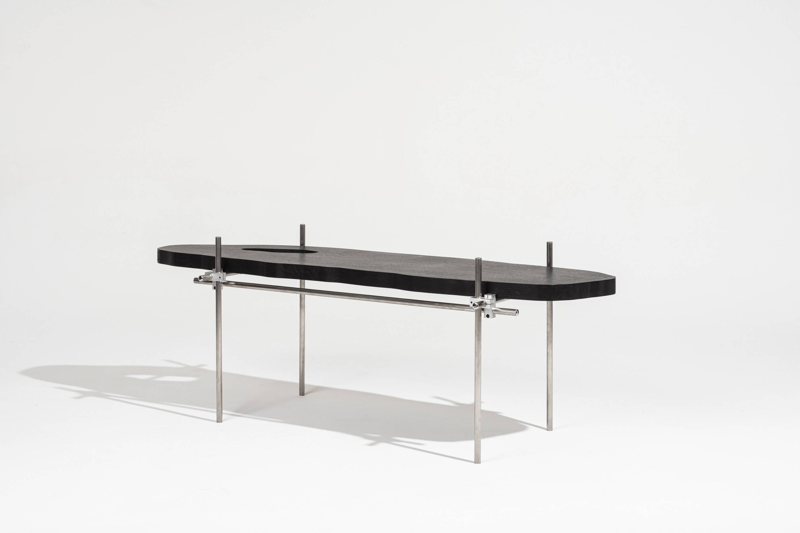 Banc "Métal nexus"