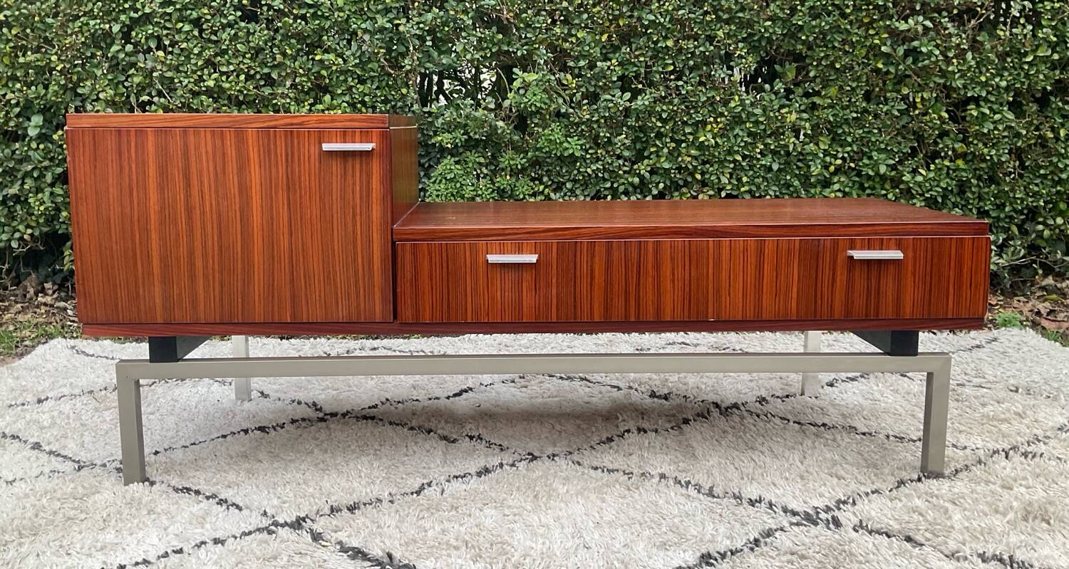 Vintage TV unit in rosewood from the 60s-70s.