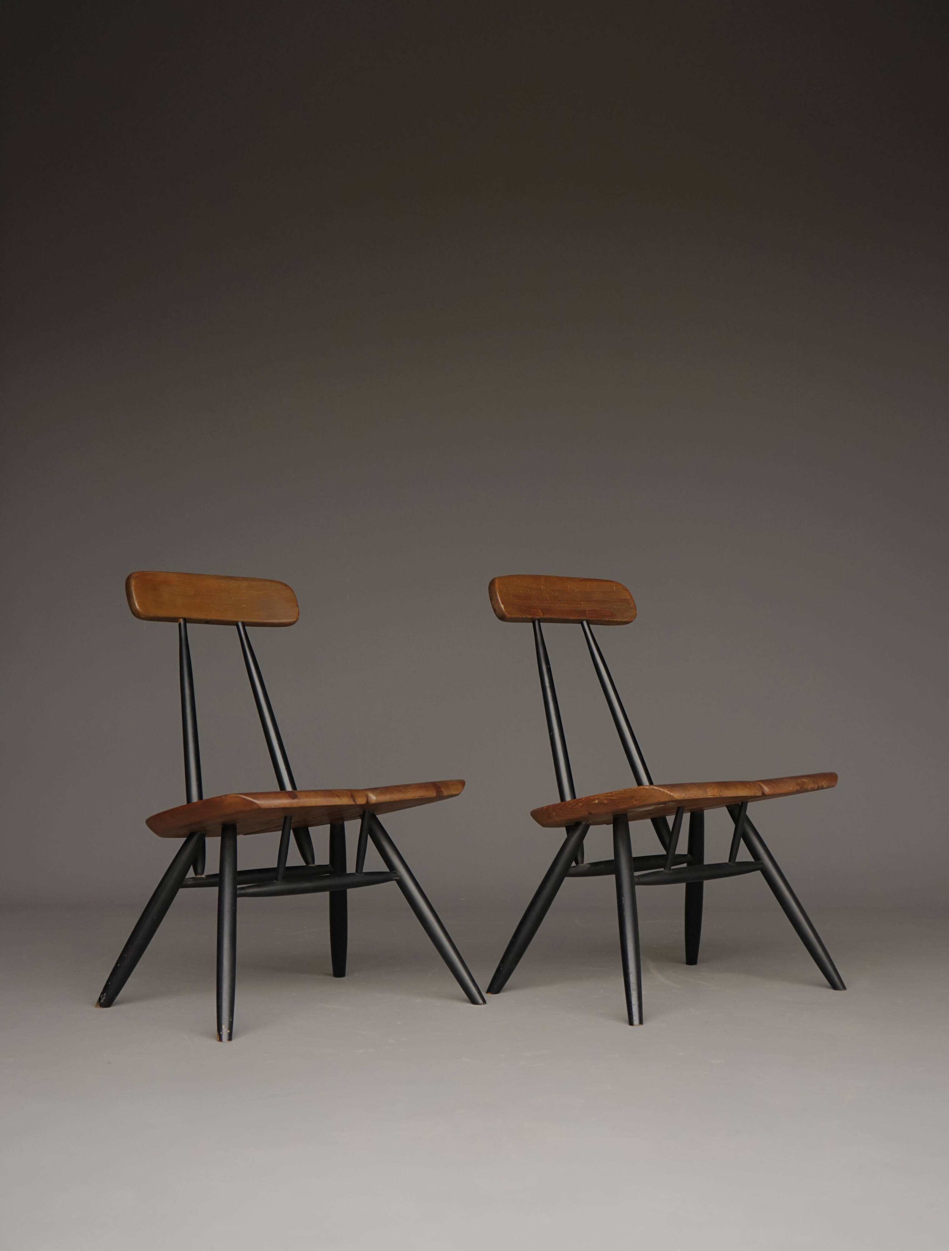 Chaises longues Pirkka par Ilmari Tapiovaara pour Laukaan Puu. Lot de 2