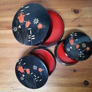 Boites gigognes noires