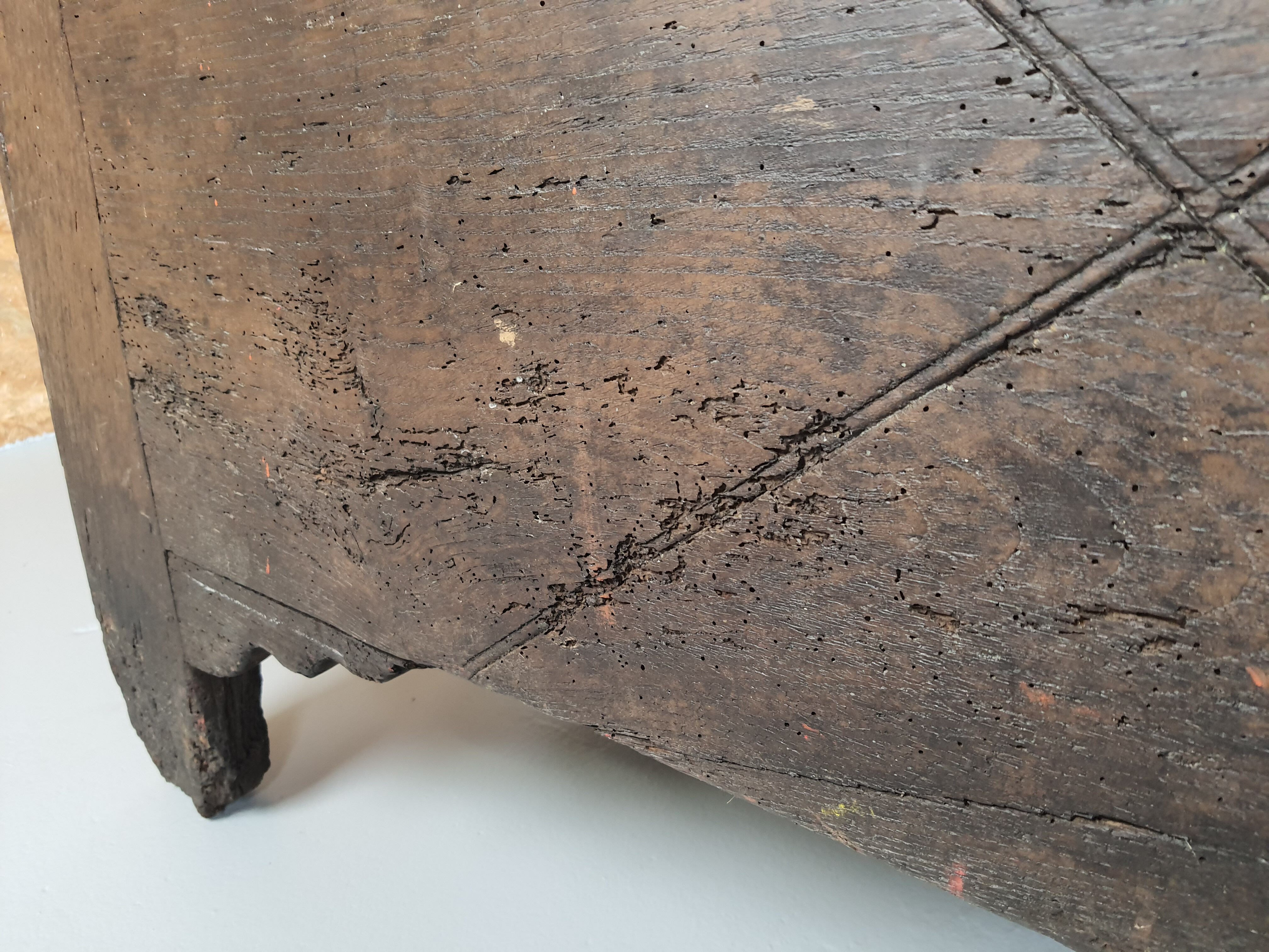 Maie ancient early 18th solid oak