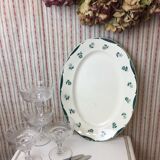 Plat ancien de forme ovale made in france Digoin Sarreguemines ,décor fleurettes vertes