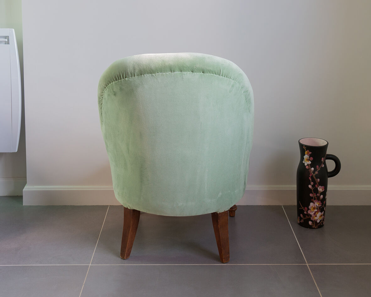 Toad silk velvet armchair