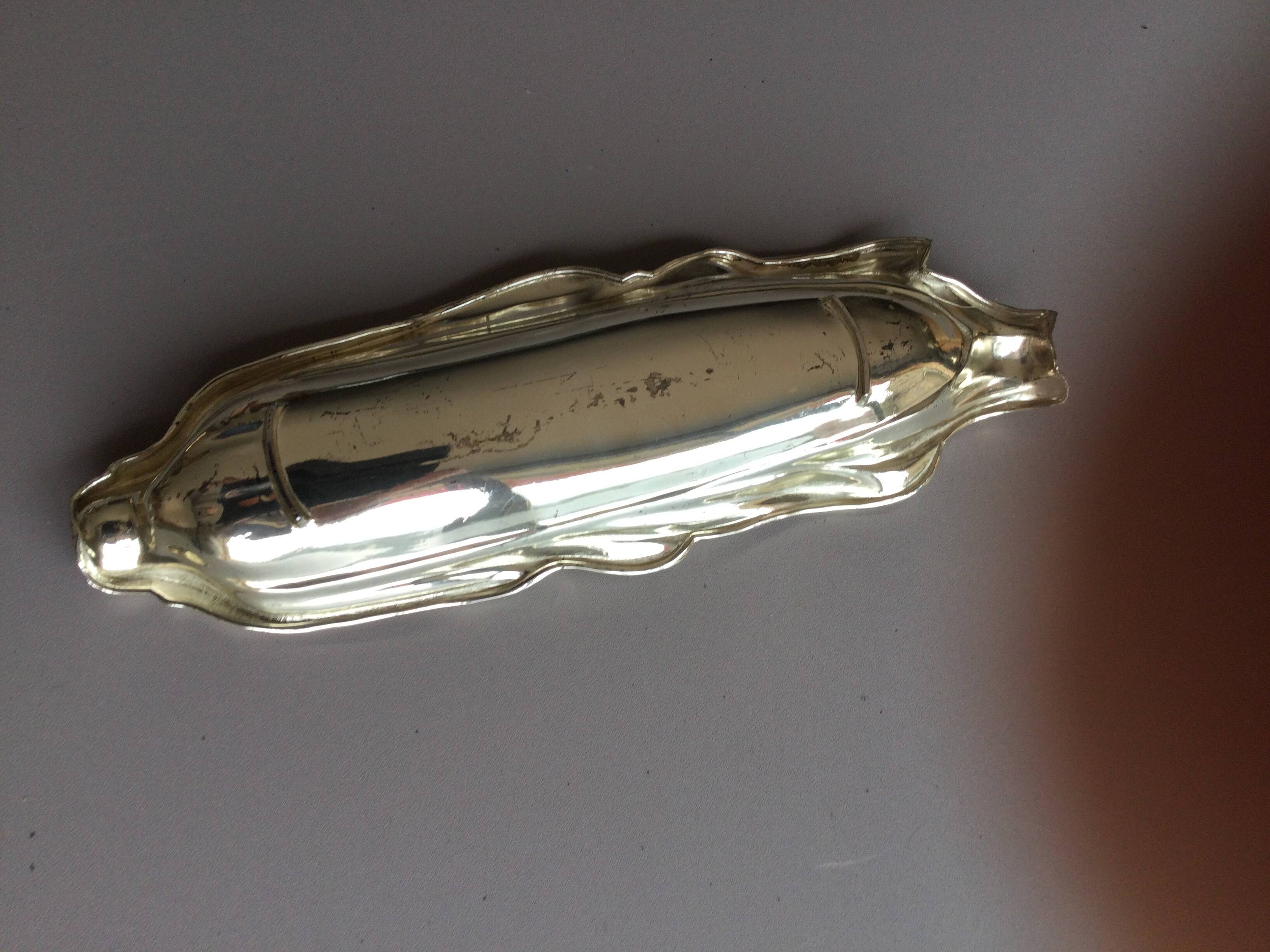 pocket video or corn cob holder