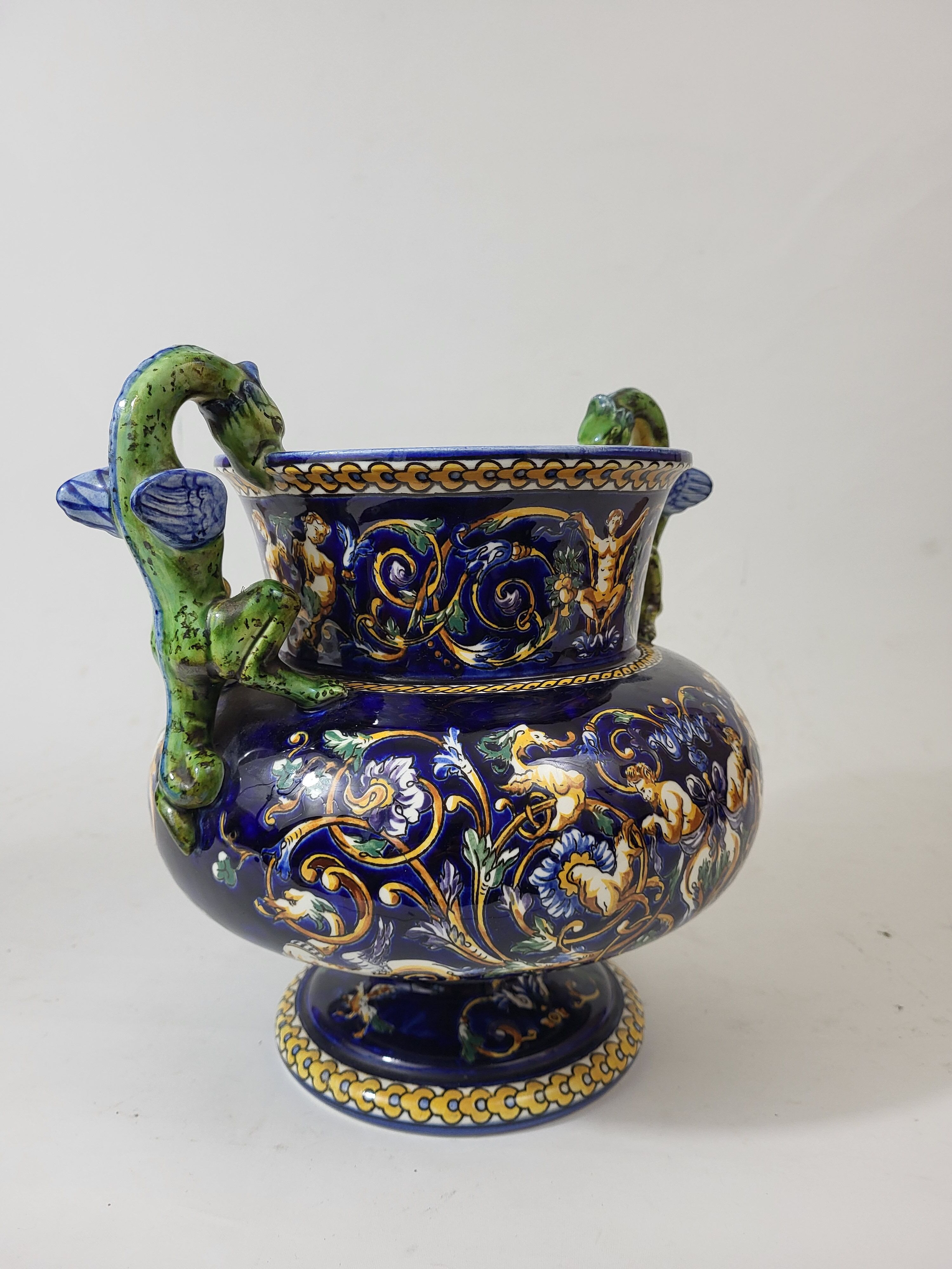 Medici shaped vase in gien earthenware