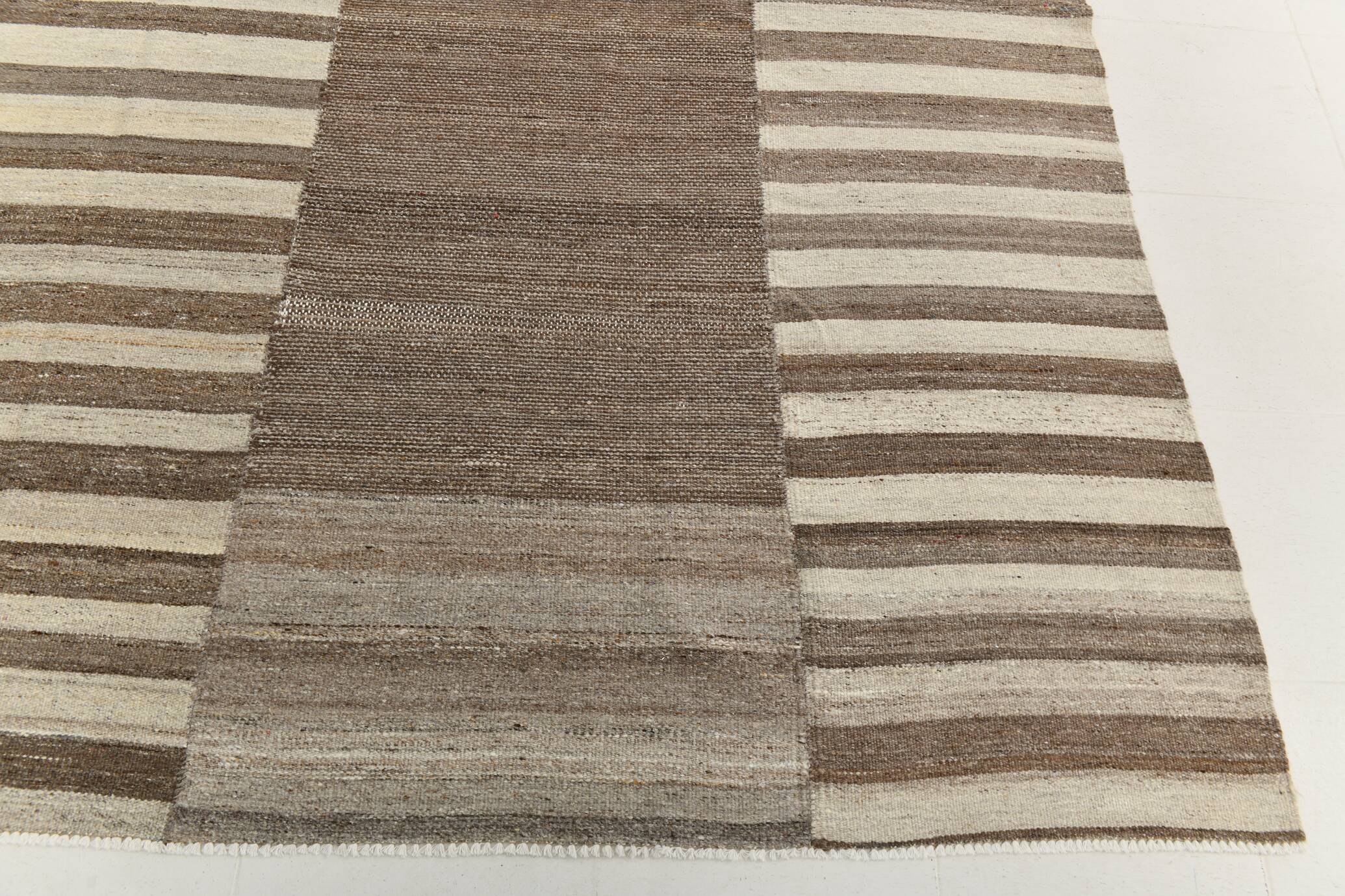 Grey & Beige Handwoven Large Kilim Rug, Turkish Wool Kilim Rug, 322x388 Cm