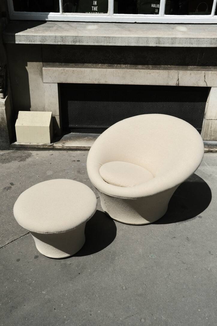 Mushroom armchair and ottoman, Pierre Paulin for Artifort, 1960s