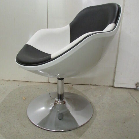Armchair design Kok two-tone, black and white
