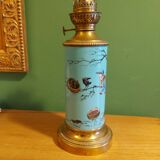 Lampe a petrole en ceramique emaillee